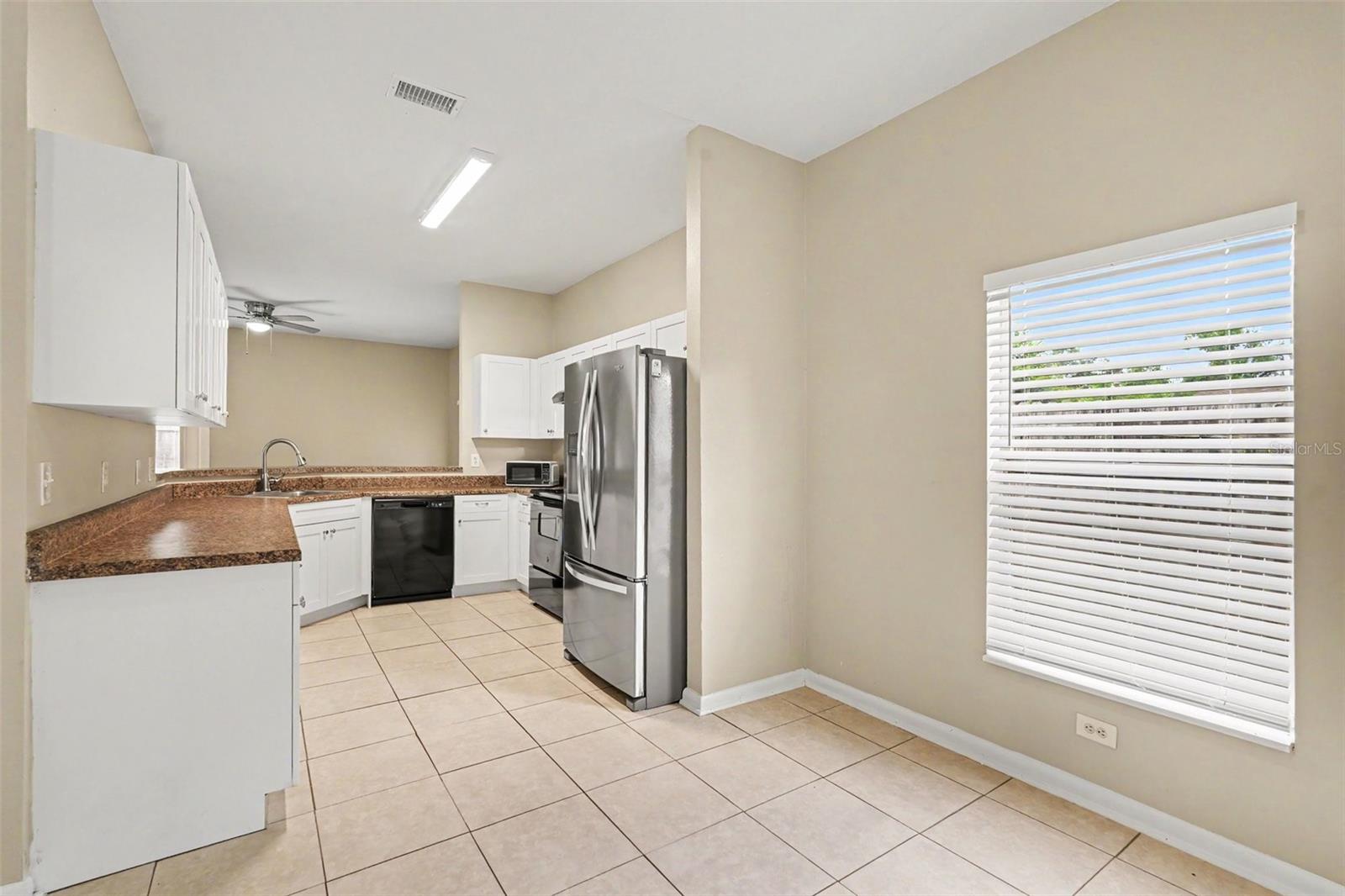 HENDRY & KNIGHTS ADD TO - Residential Lease