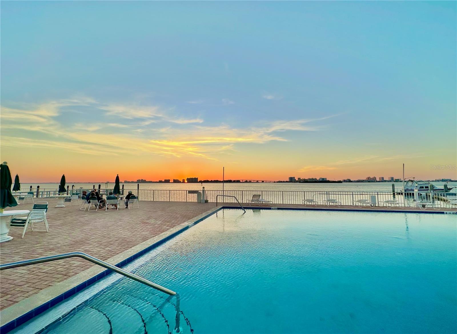 PIERCE 100 CONDO - Residential