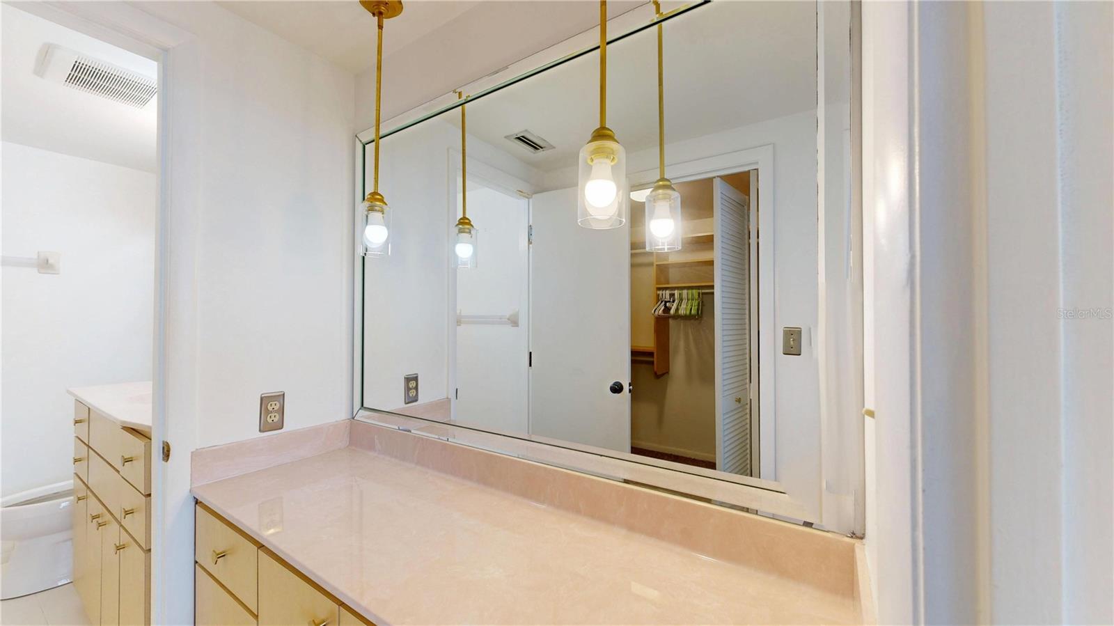PIERCE 100 CONDO - Residential