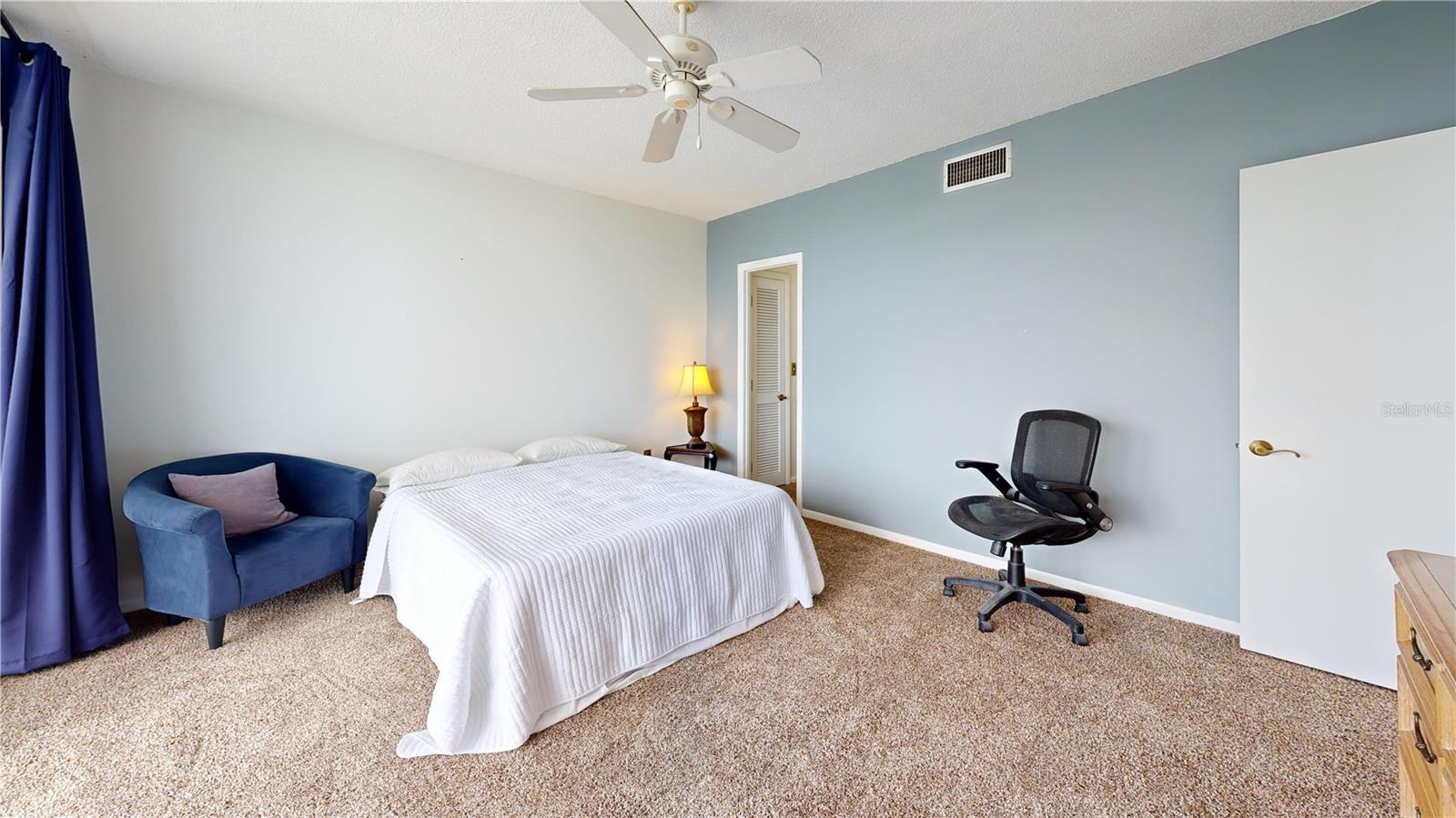 PIERCE 100 CONDO - Residential