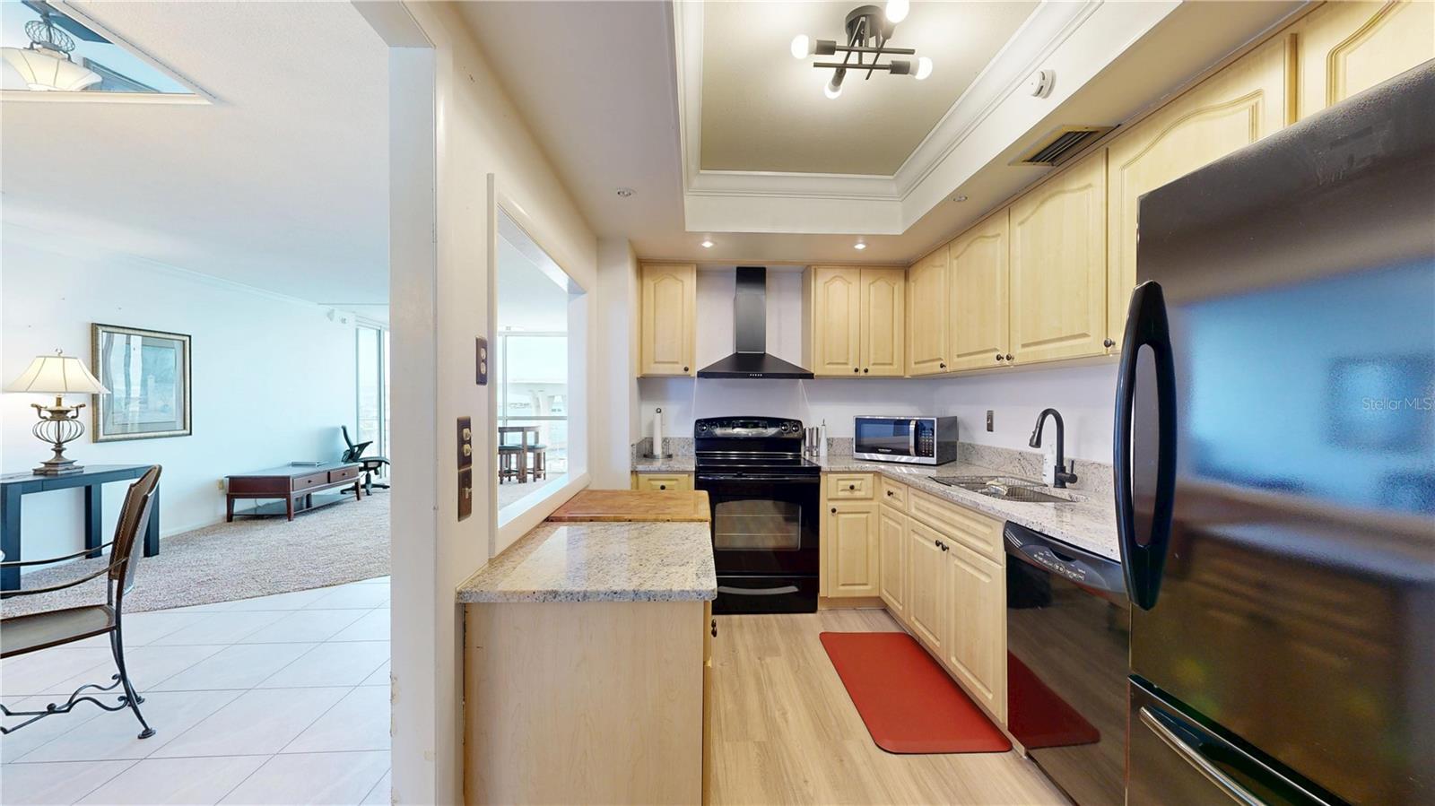 PIERCE 100 CONDO - Residential