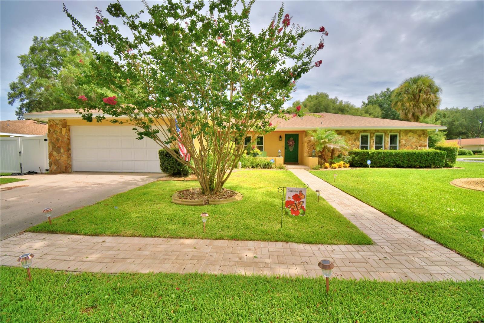 LAKE WHISTLER ESTATES - Residential