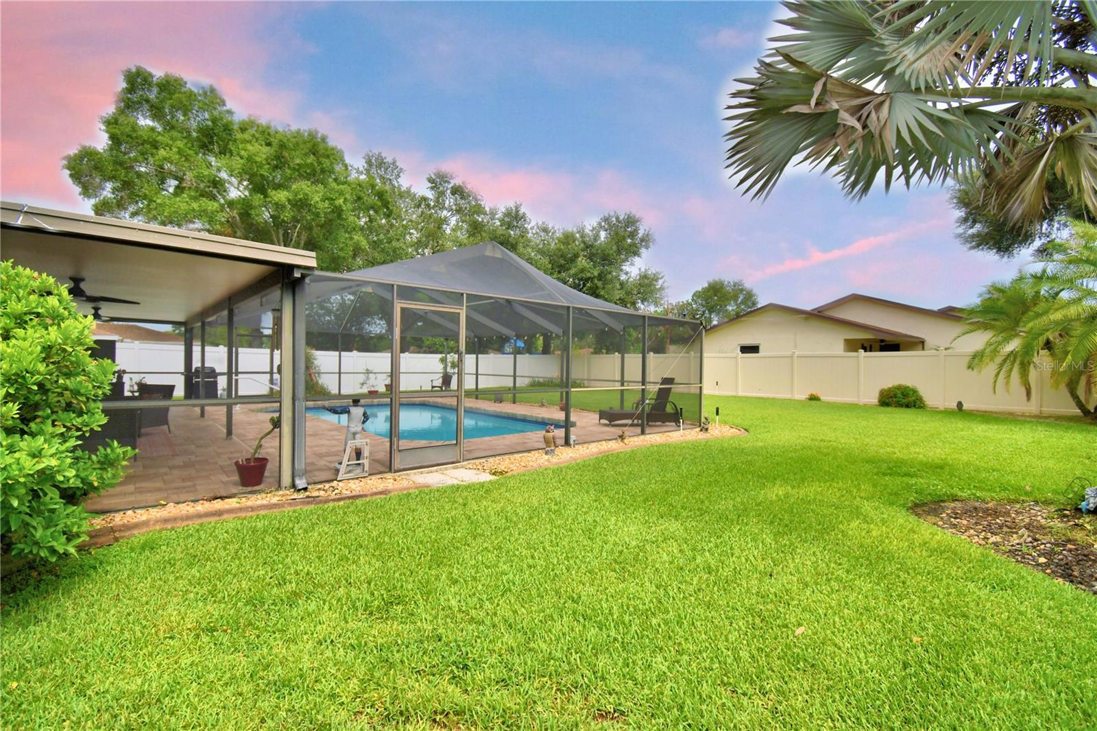 LAKE WHISTLER ESTATES - Residential