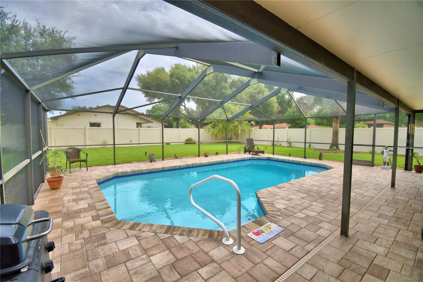 LAKE WHISTLER ESTATES - Residential
