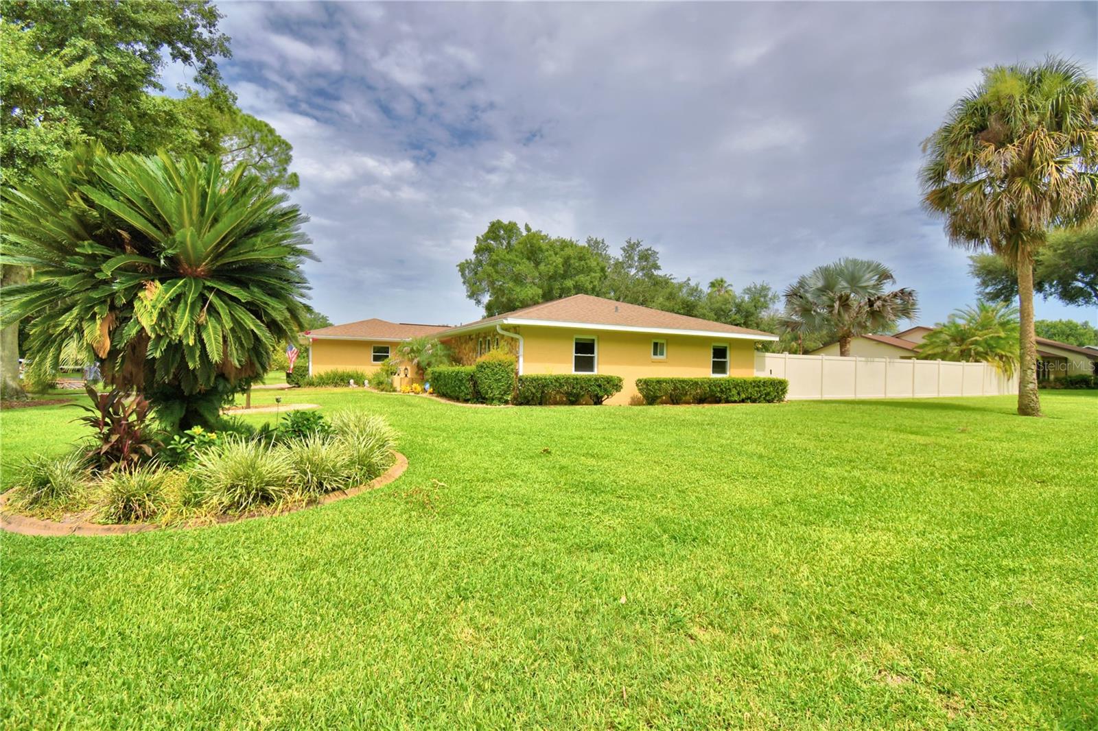 LAKE WHISTLER ESTATES - Residential