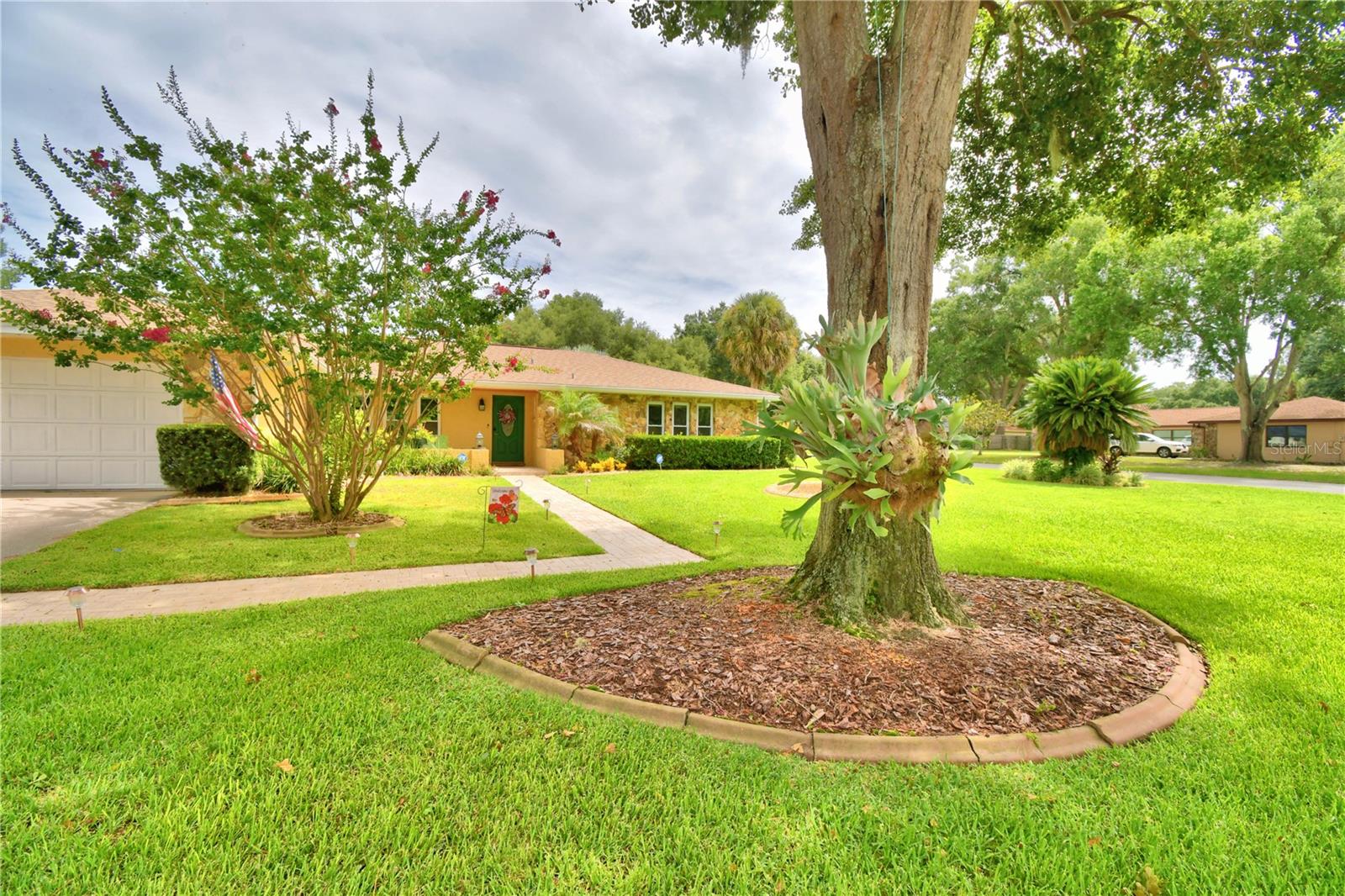 LAKE WHISTLER ESTATES - Residential