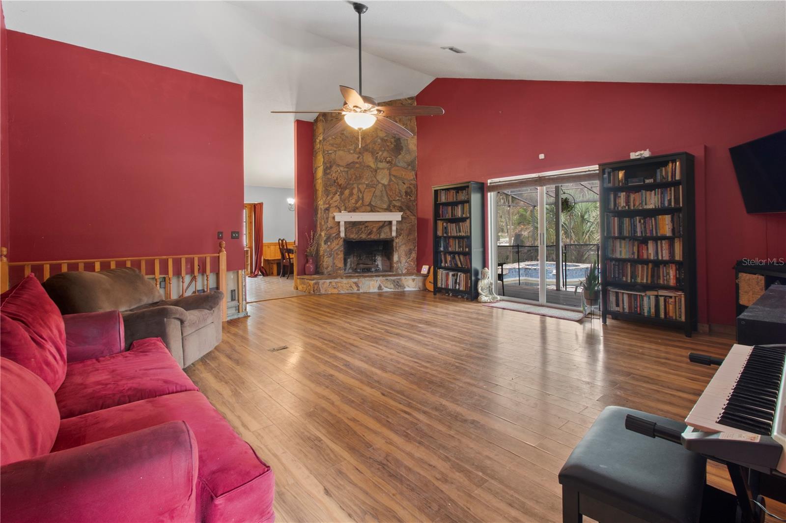 RIVER PALMS - Residential