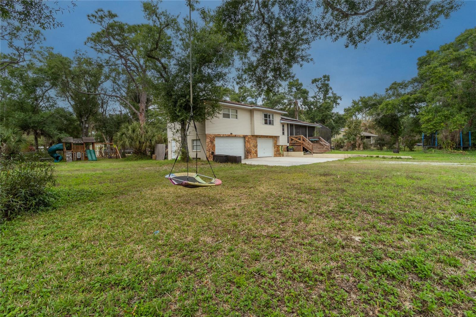 RIVER PALMS - Residential