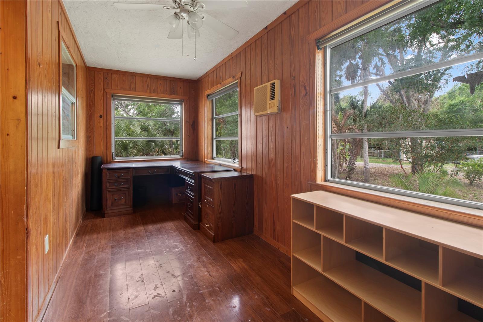 RIVER PALMS - Residential