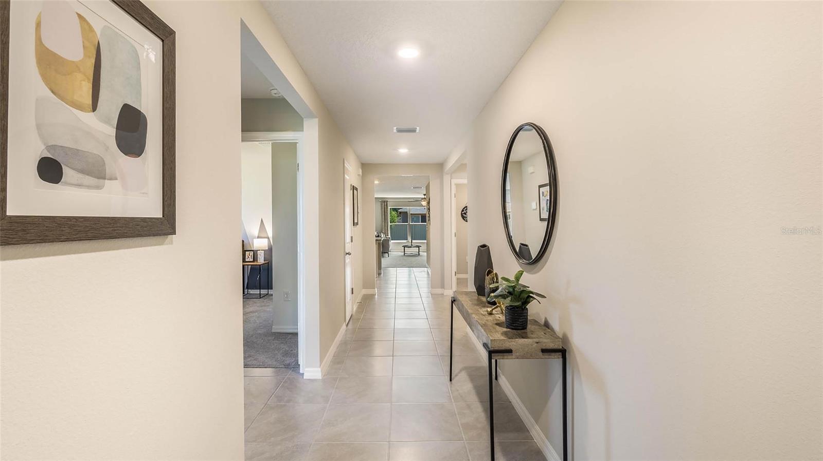 BELLA LAGO - Residential