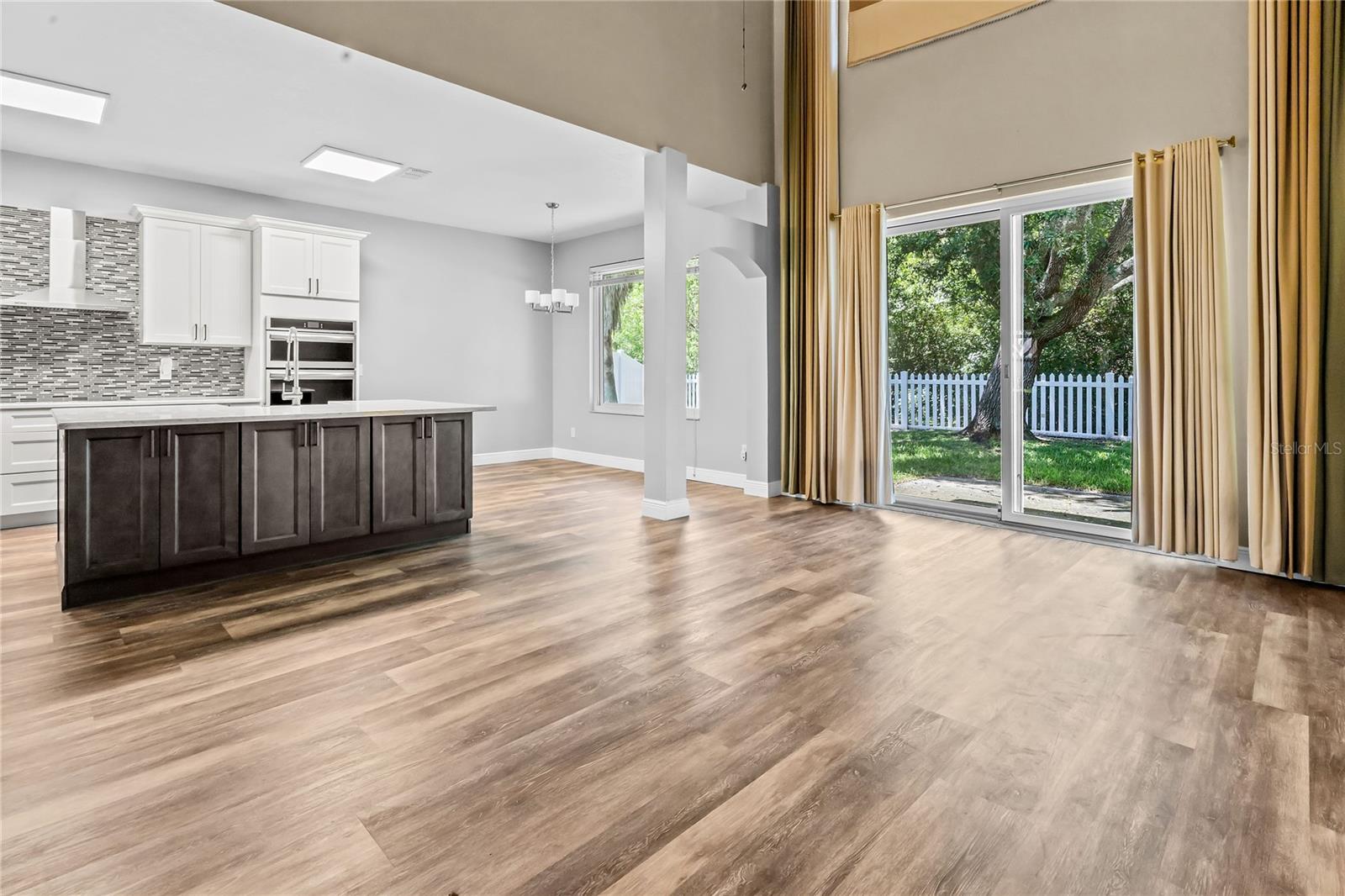 FALCON TRACE - Residential