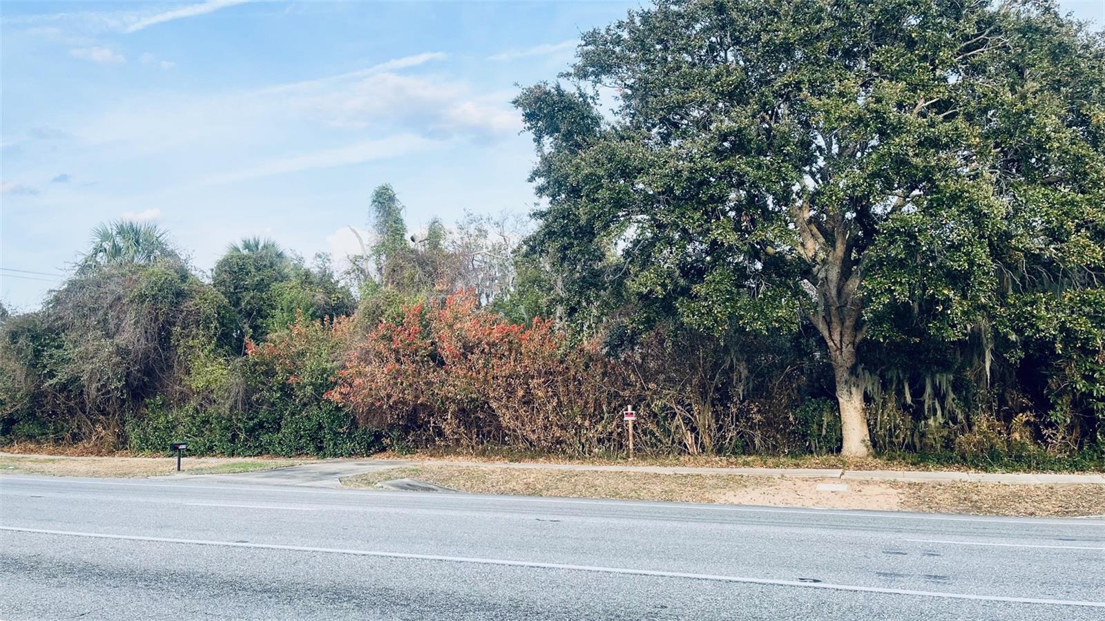 HARBOR OAKS UNIT 1 - Commercial Sale