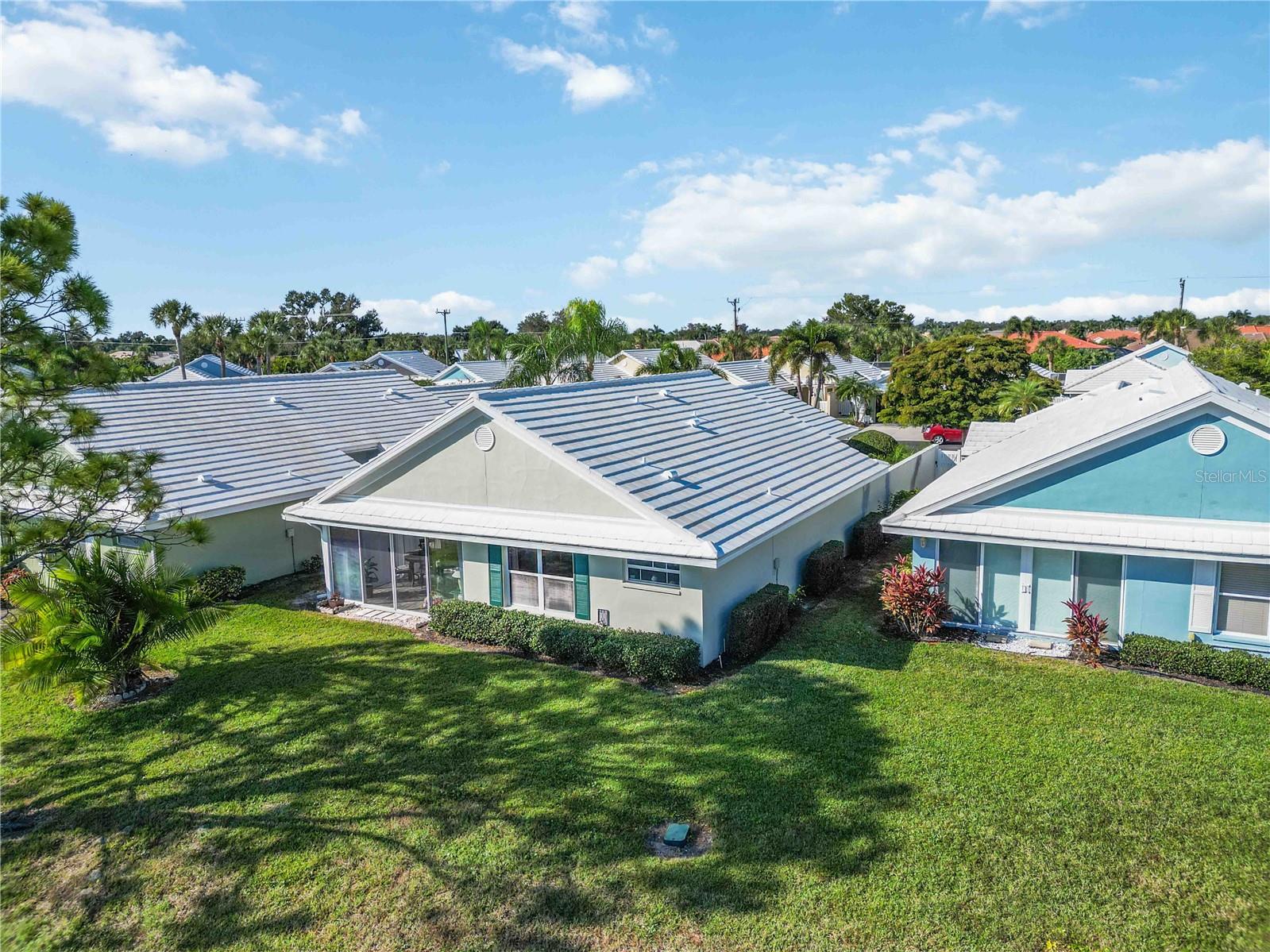 HARRINGTON LAKE - Residential