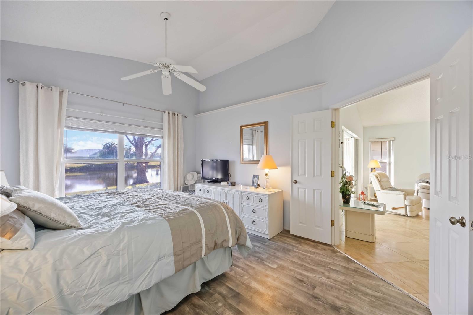HARRINGTON LAKE - Residential