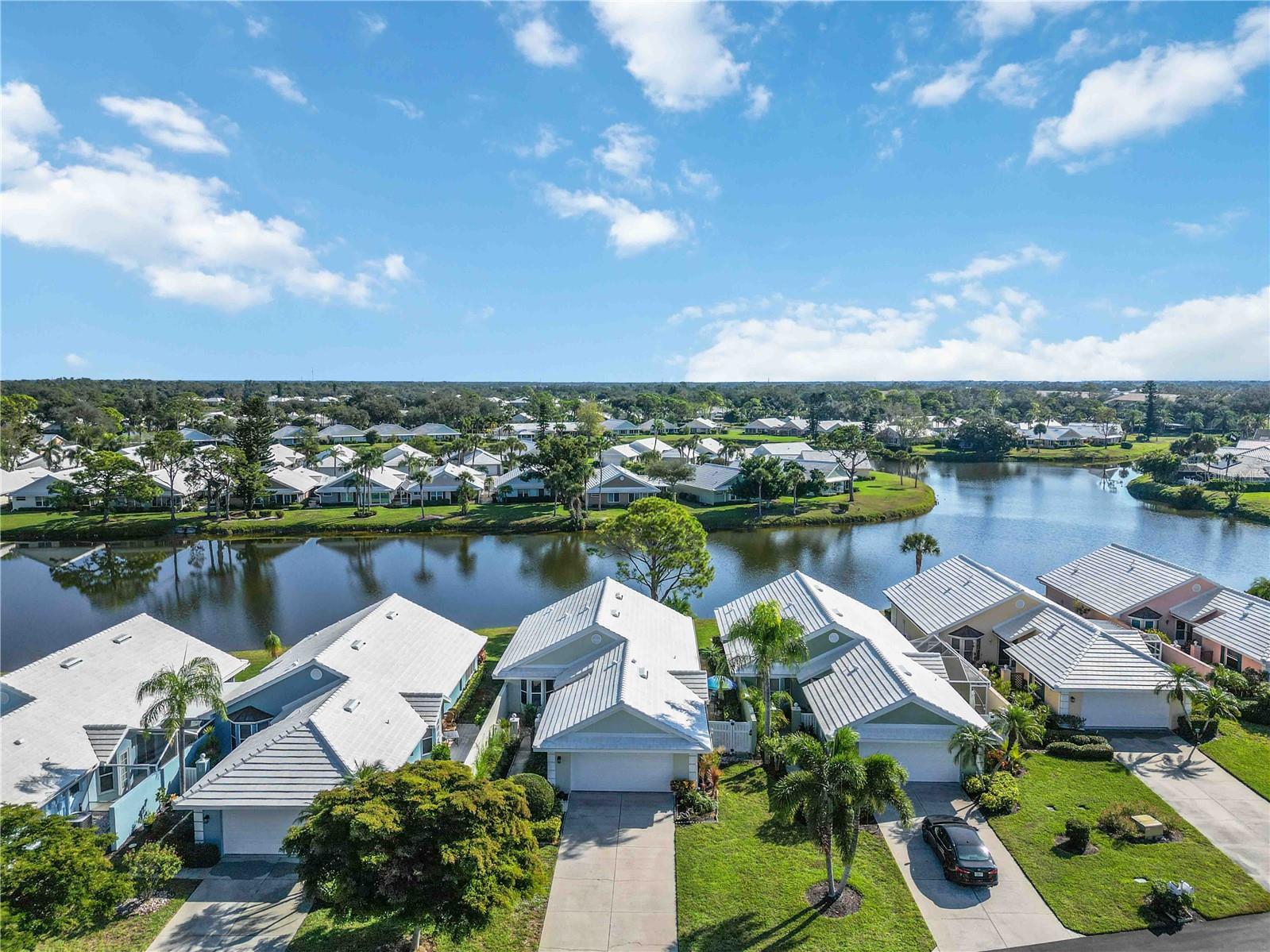 HARRINGTON LAKE - Residential