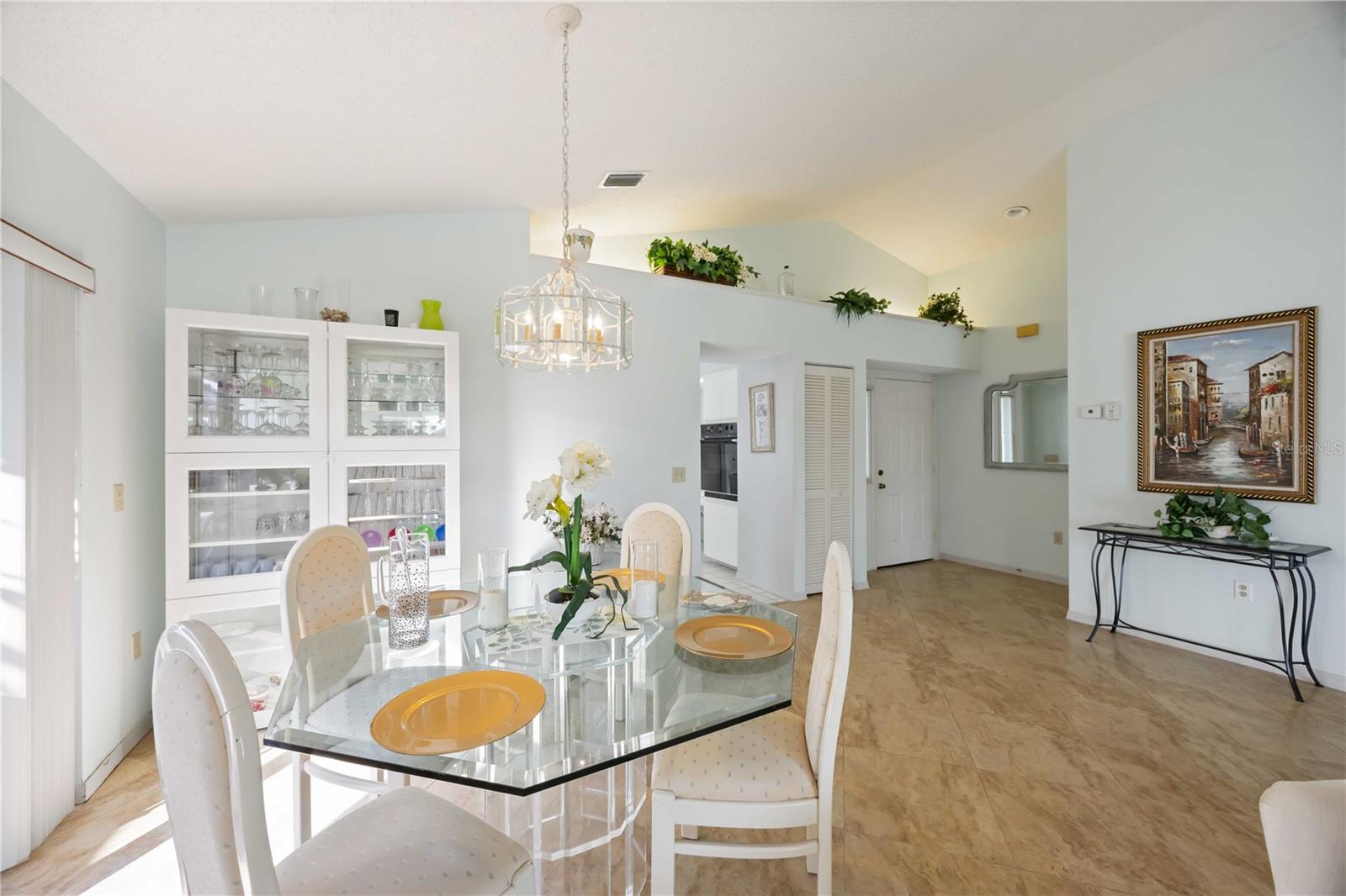 HARRINGTON LAKE - Residential