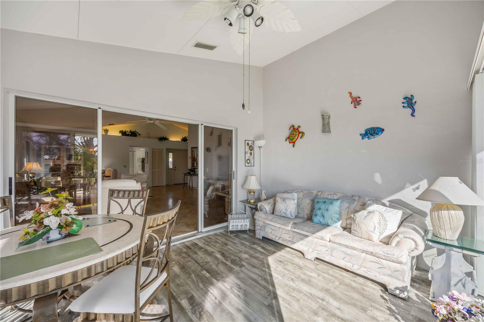 HARRINGTON LAKE - Residential