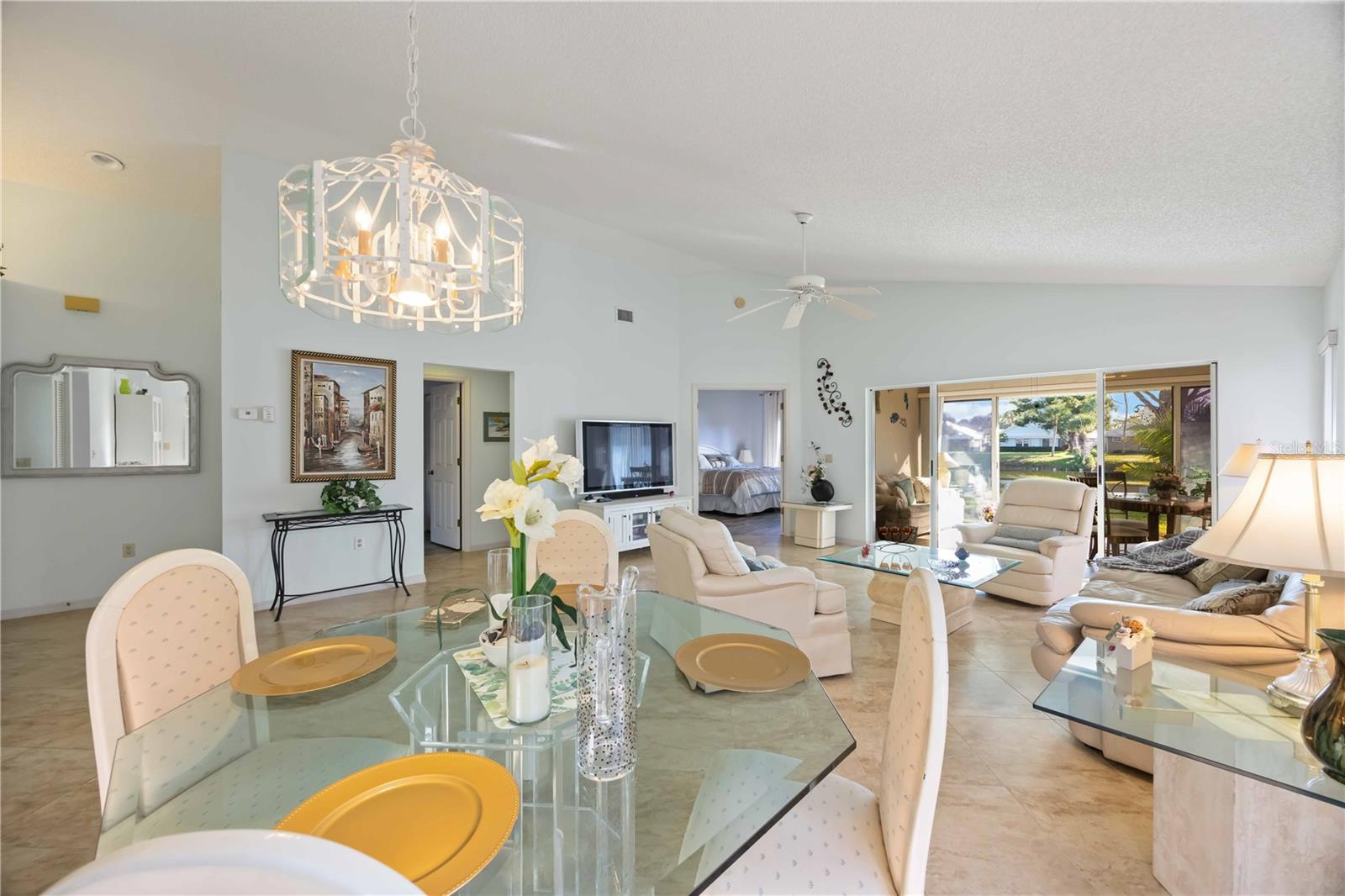 HARRINGTON LAKE - Residential
