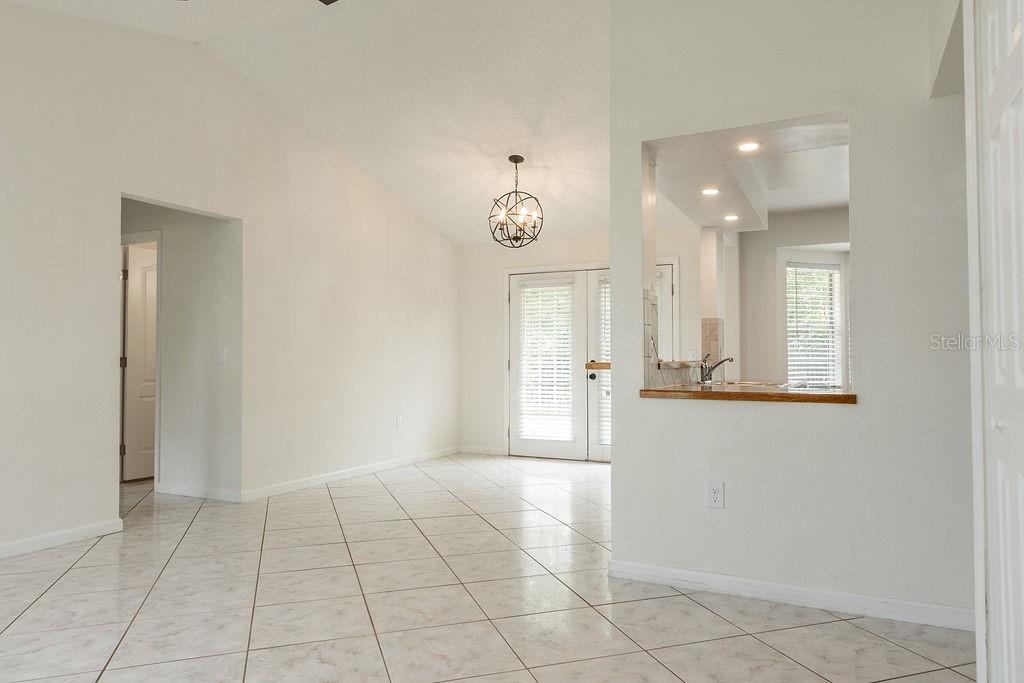 DELTONA LAKES UNIT 48 - Residential Lease
