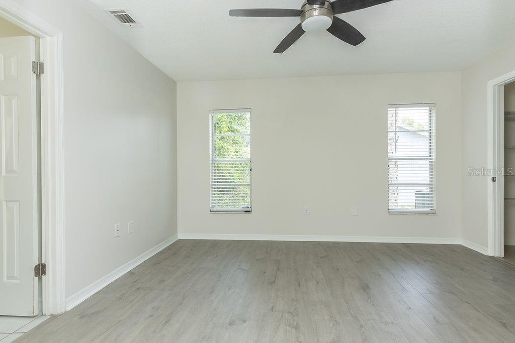 DELTONA LAKES UNIT 48 - Residential Lease