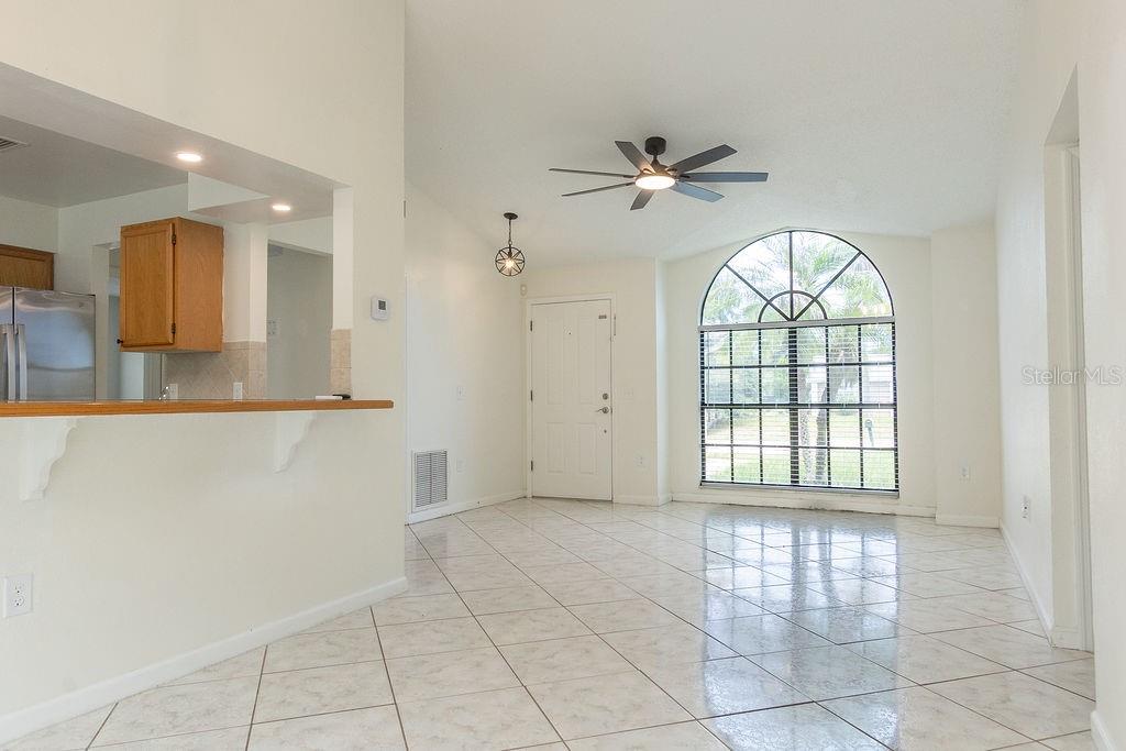DELTONA LAKES UNIT 48 - Residential Lease