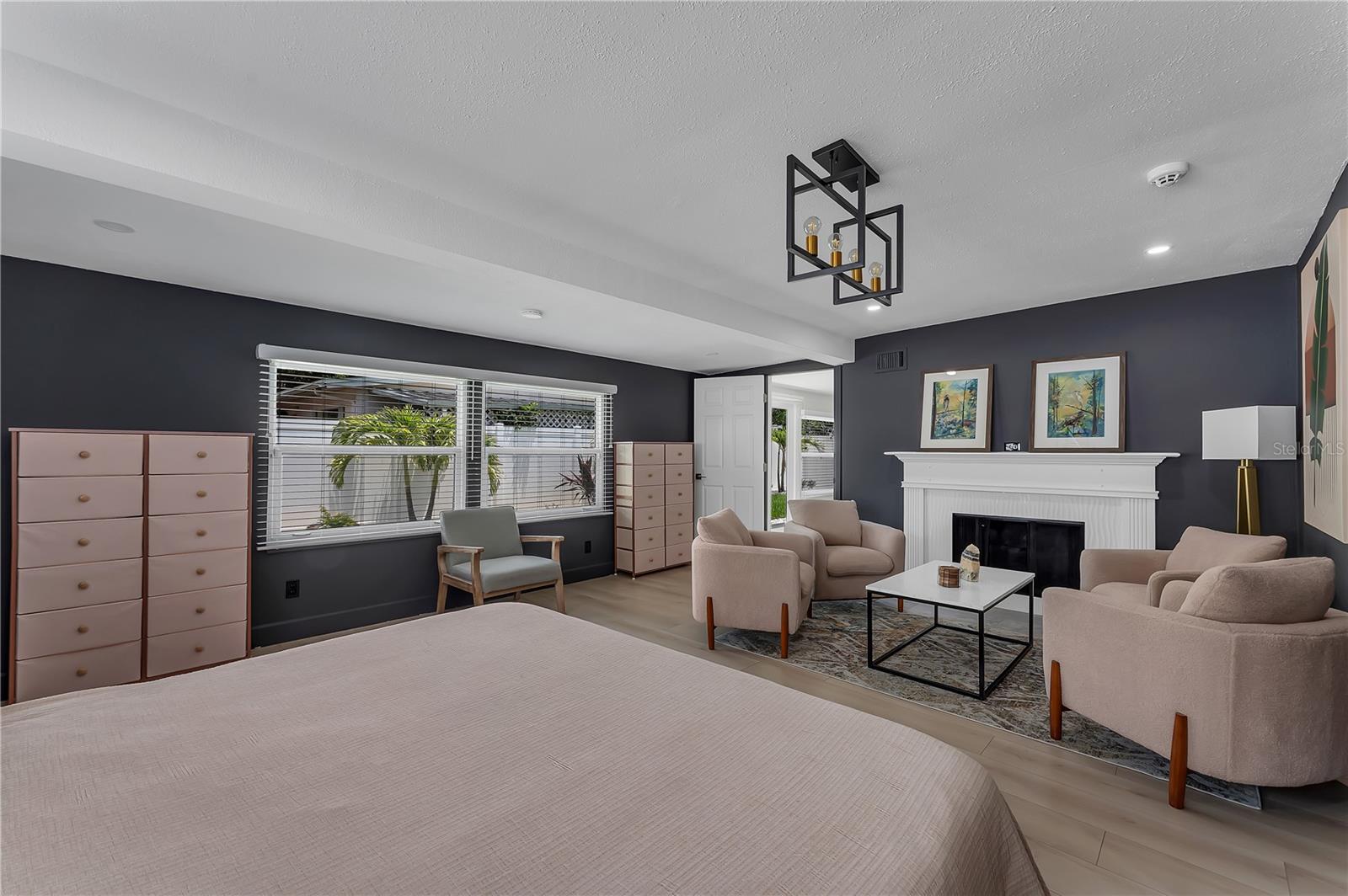 WESTGATE MANOR 1ST ADD - Residential Lease