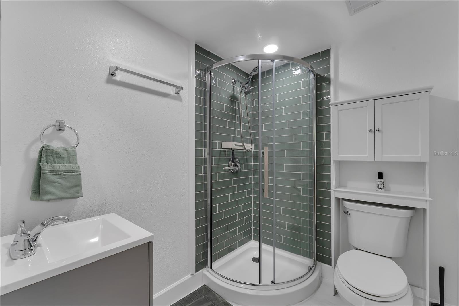WESTGATE MANOR 1ST ADD - Residential Lease