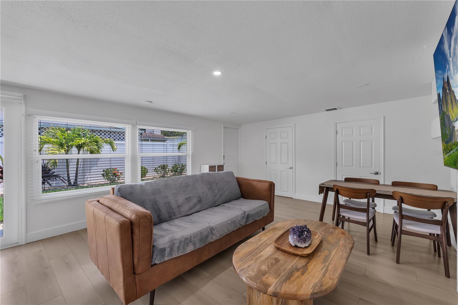 WESTGATE MANOR 1ST ADD - Residential Lease