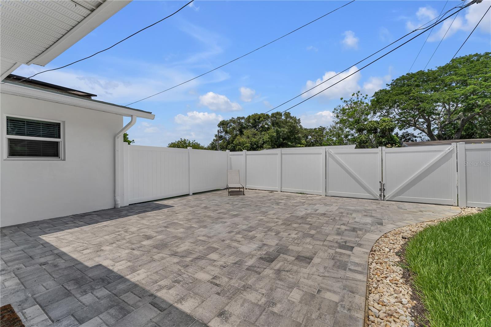 WESTGATE MANOR 1ST ADD - Residential Lease