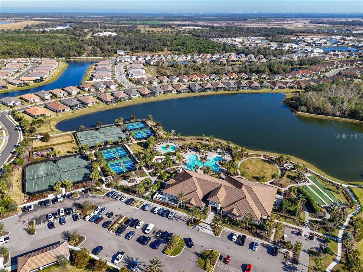 ARTISAN LAKES ESPLANADE PH V SUBPH B & C - Residential
