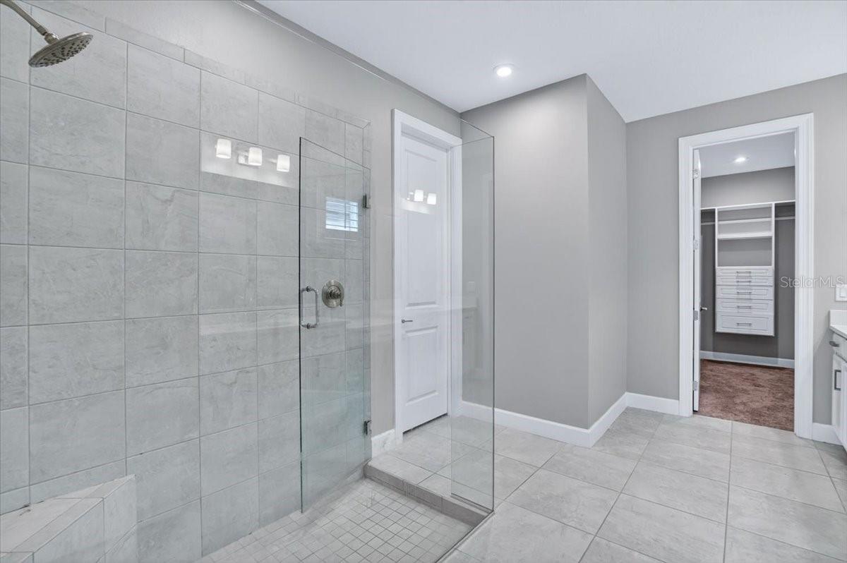 ARTISAN LAKES ESPLANADE PH V SUBPH B & C - Residential