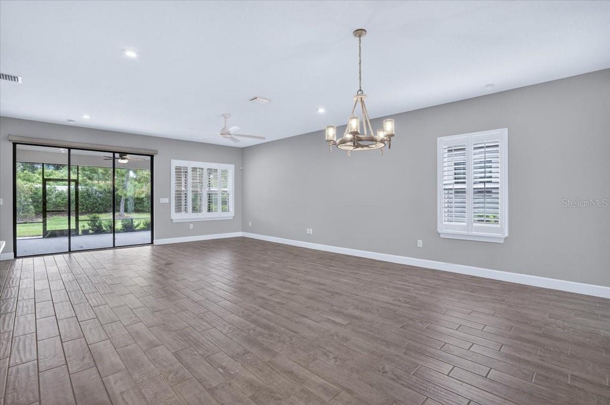 ARTISAN LAKES ESPLANADE PH V SUBPH B & C - Residential