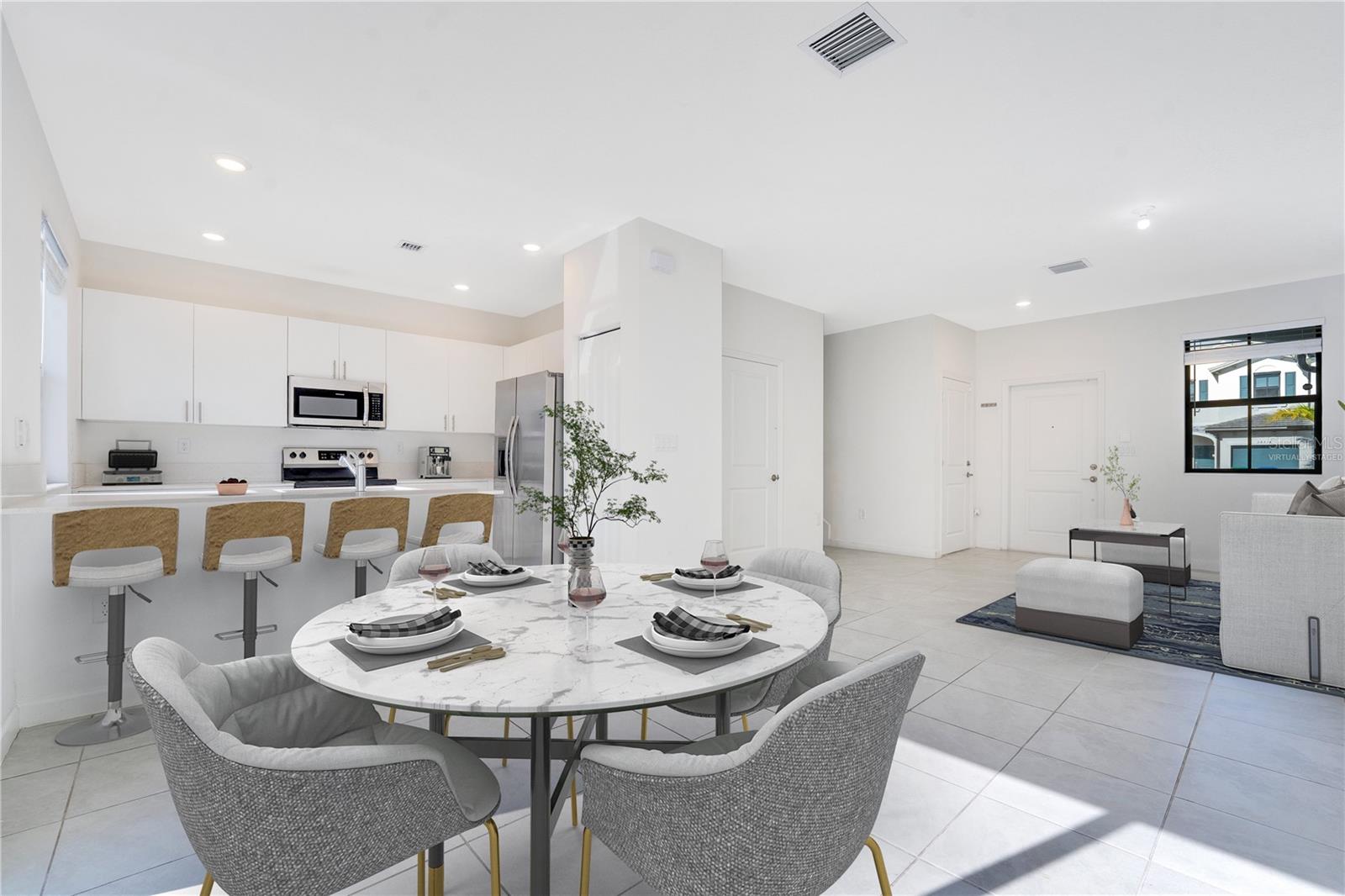 PINE ISLE - Residential