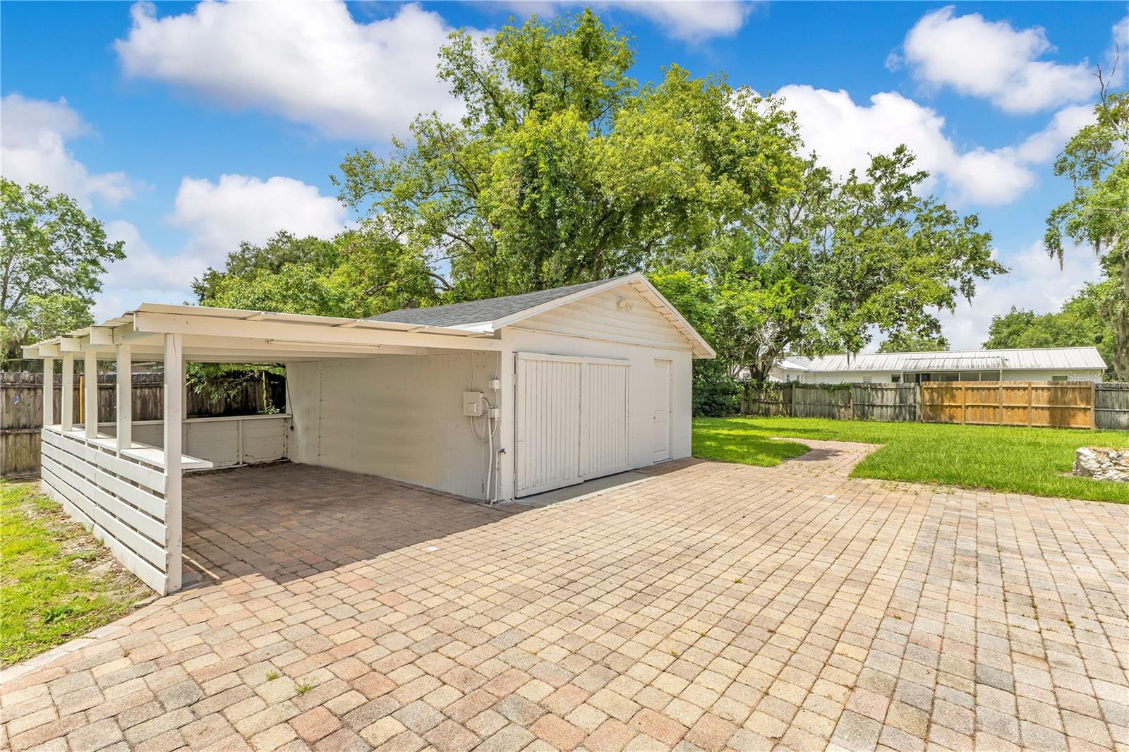 E B WATERS & SONS ADD - Residential