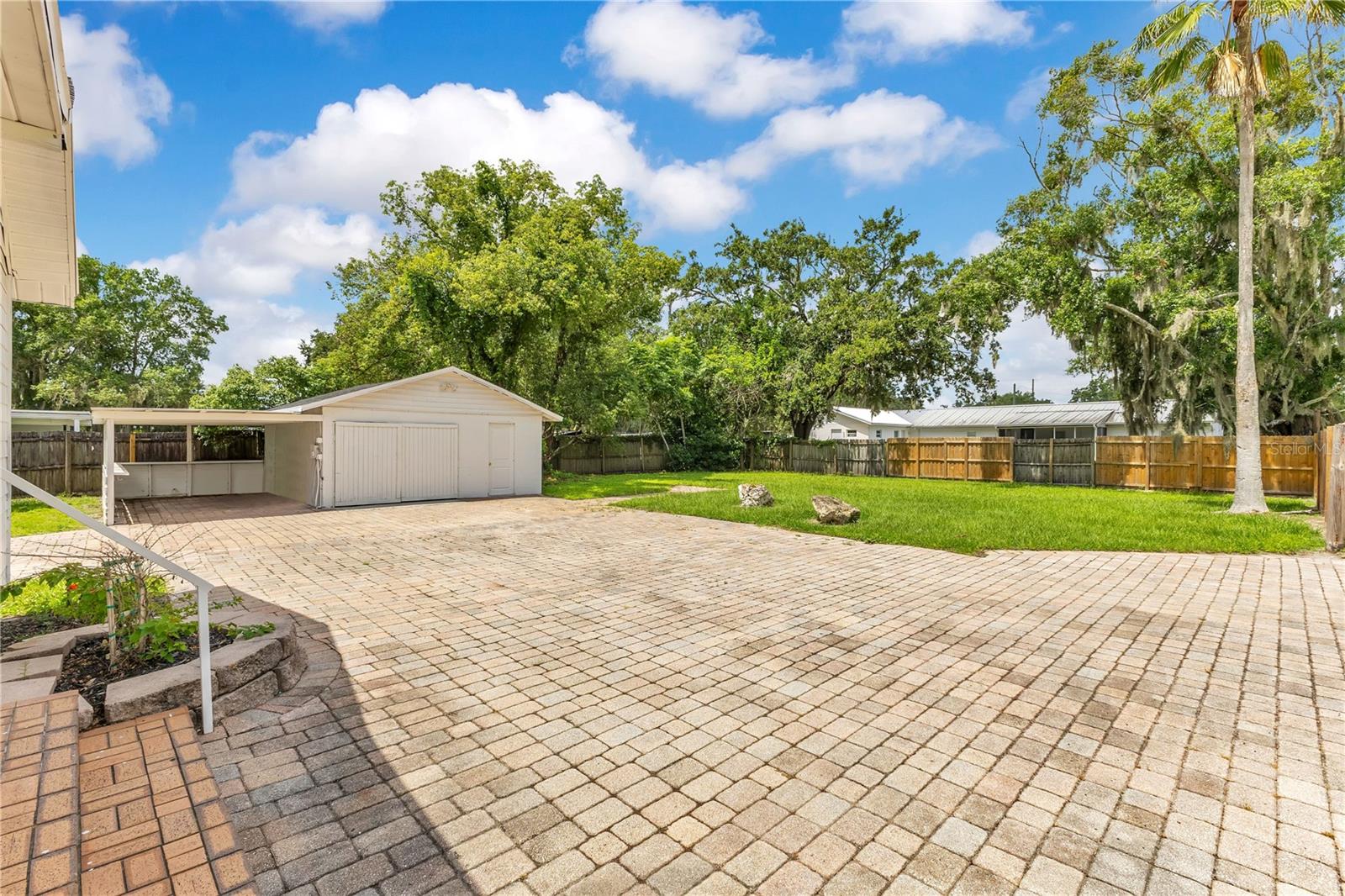 E B WATERS & SONS ADD - Residential
