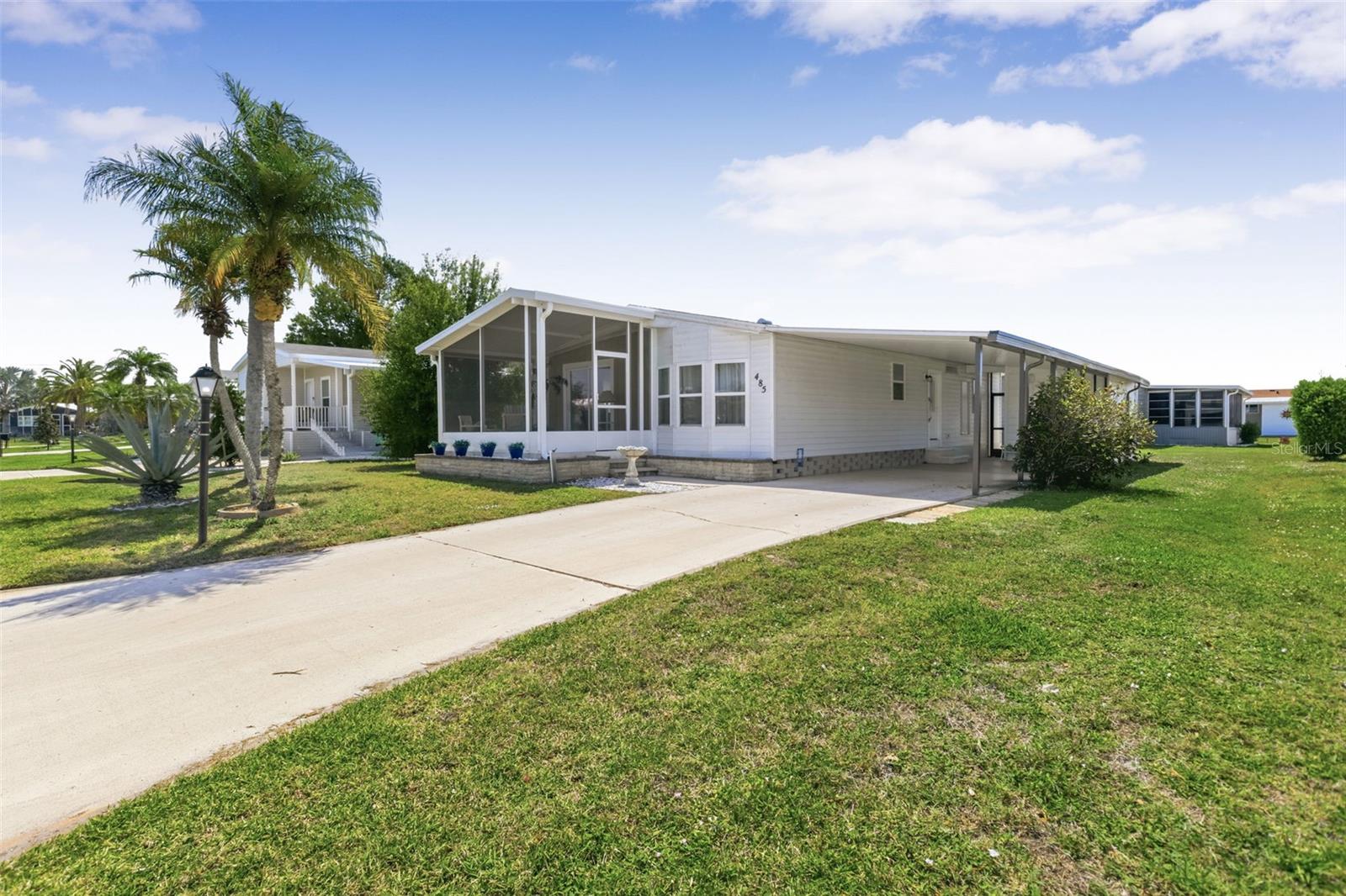 LA CASA MHP CO-OP - Residential