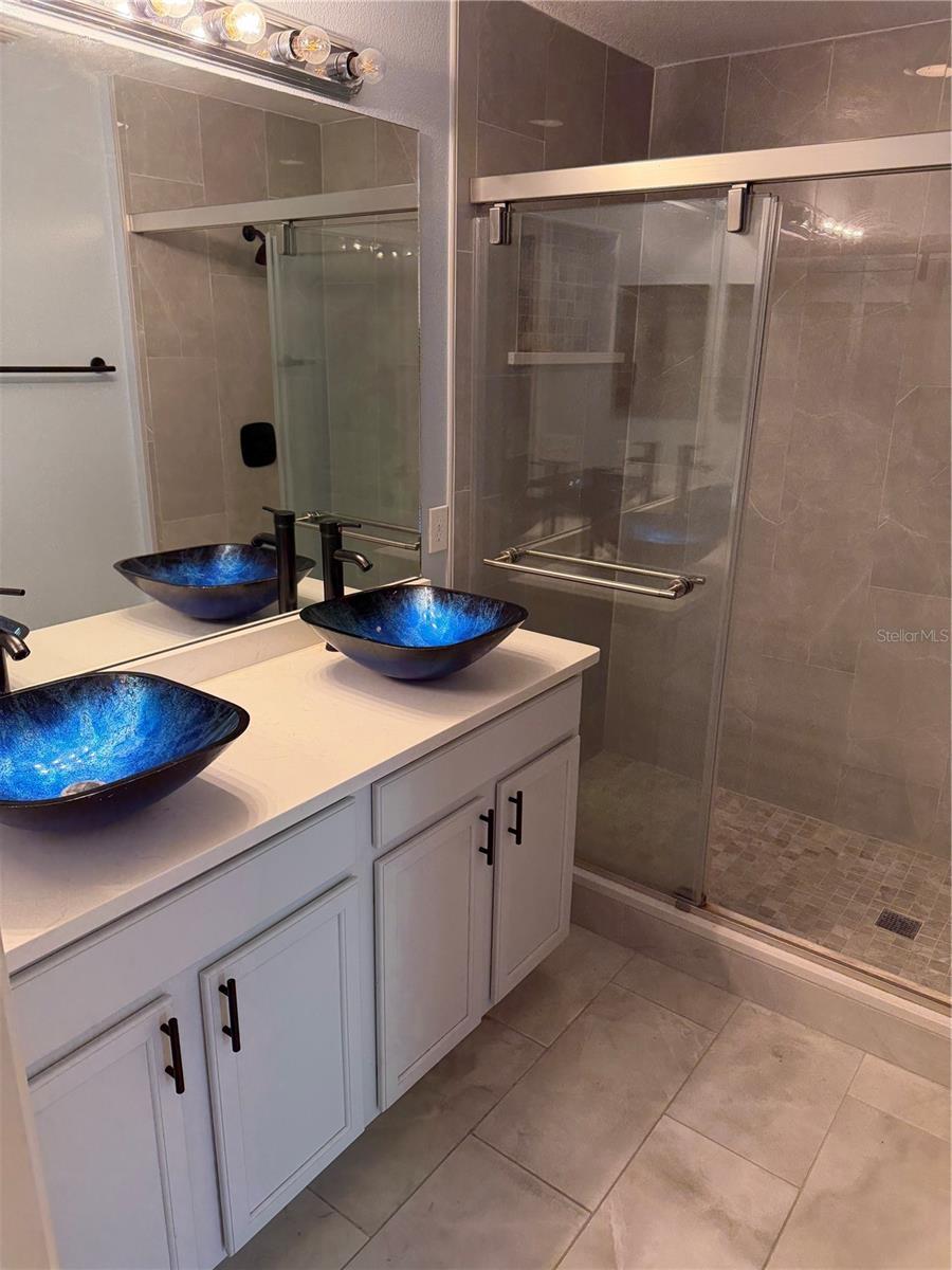 WYNDHAM LAKES ESTATES - Residential