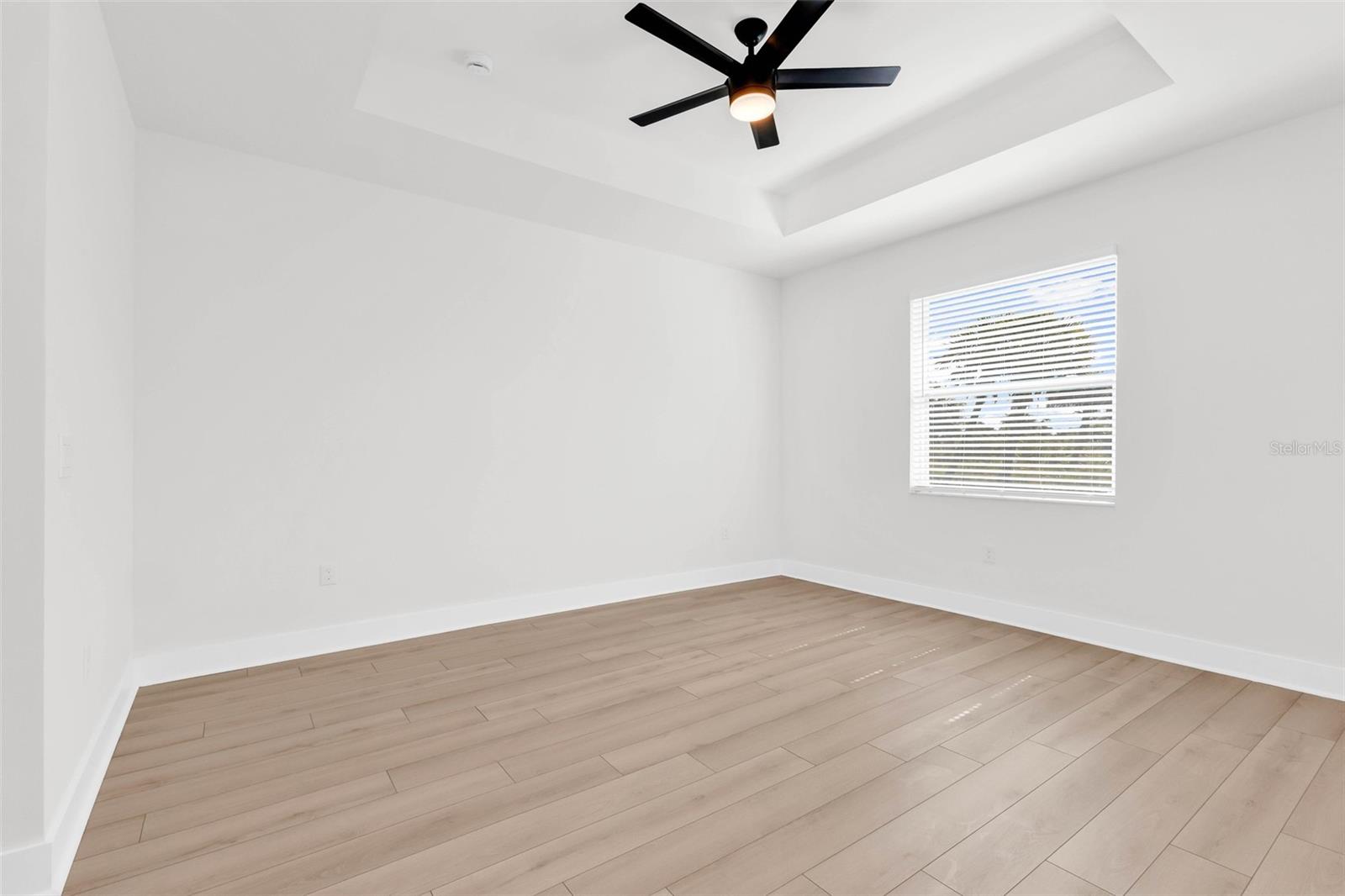 ROTONDA SANDS - Residential