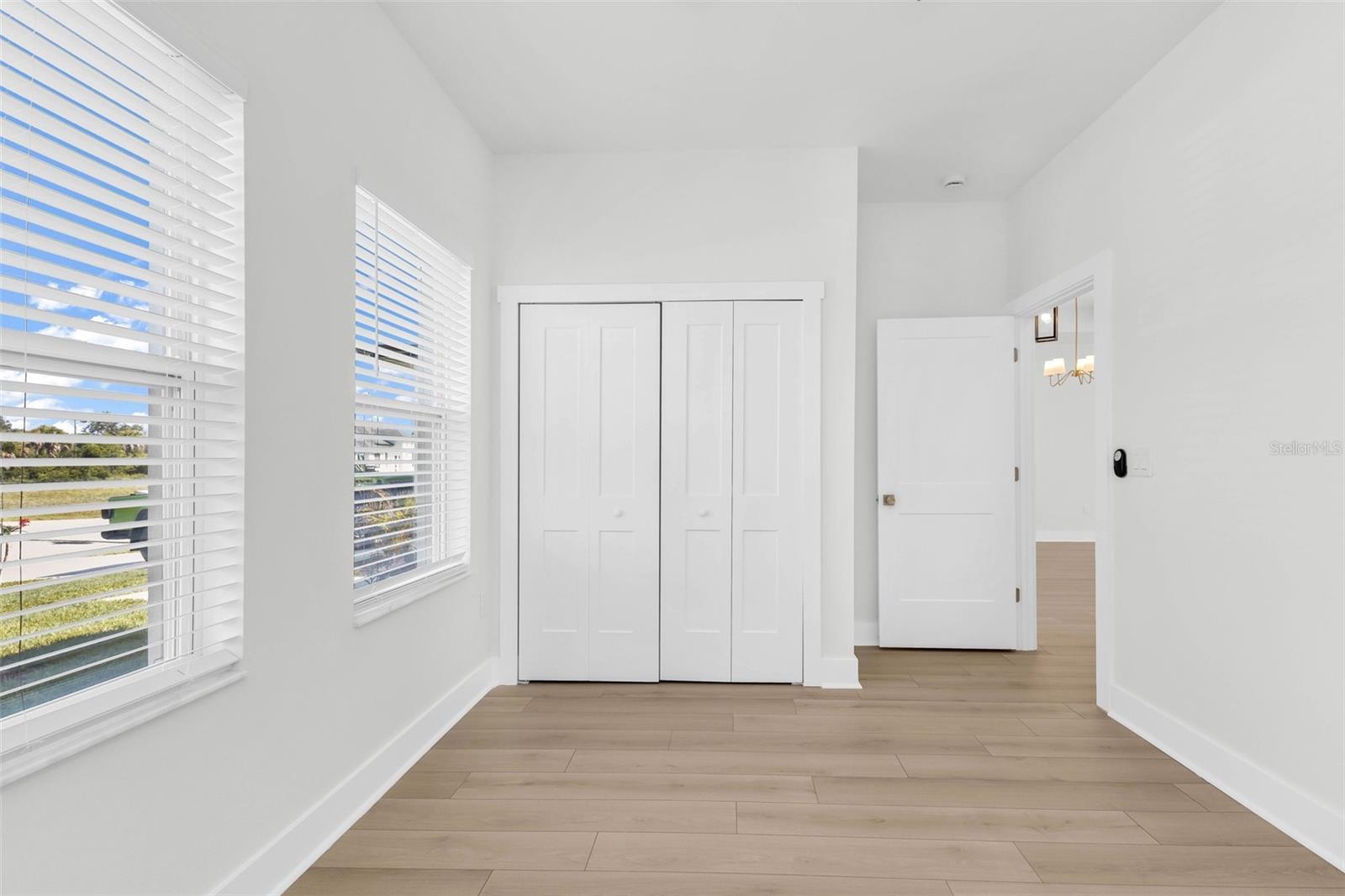 ROTONDA SANDS - Residential