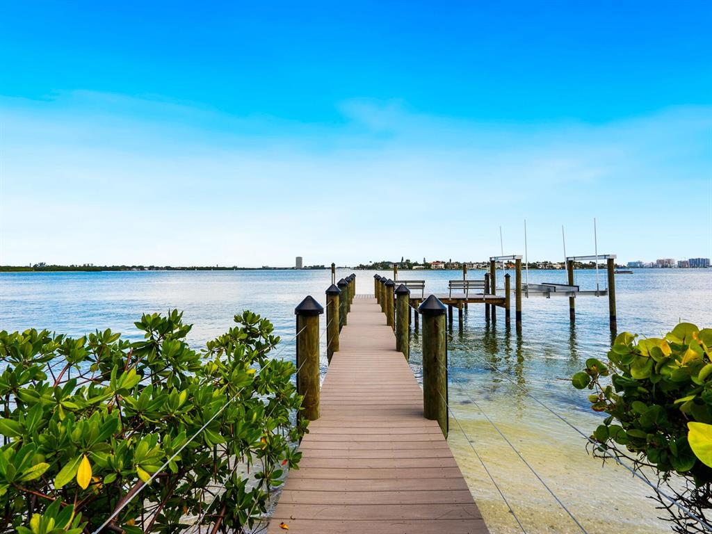 SIESTA KEY - Residential