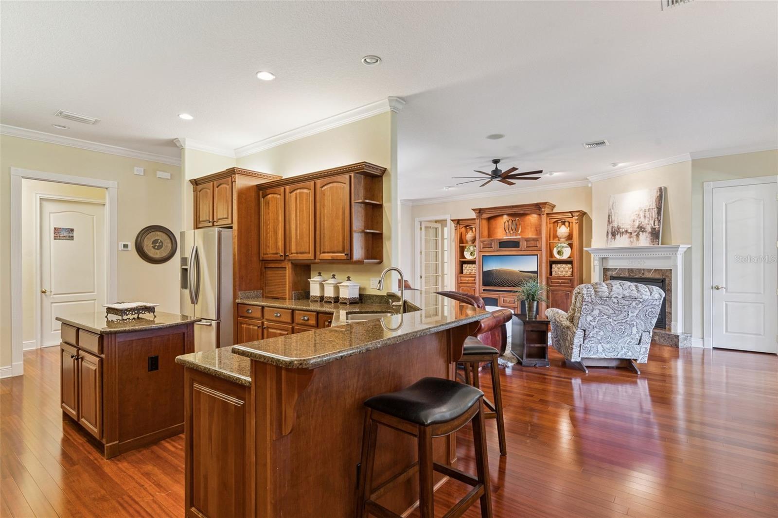 LAKE COVE POINTE 46/58 - Residential