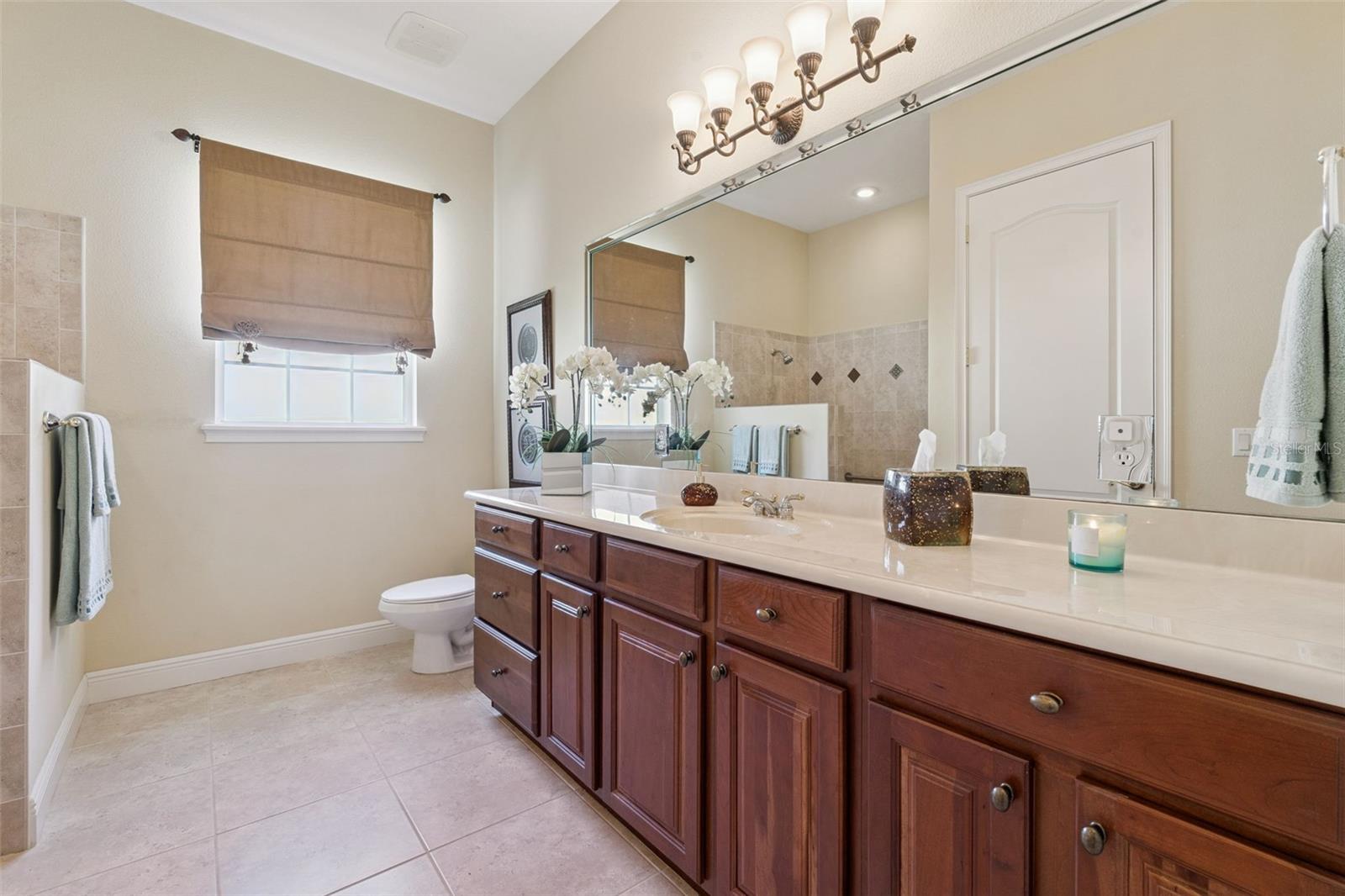 LAKE COVE POINTE 46/58 - Residential