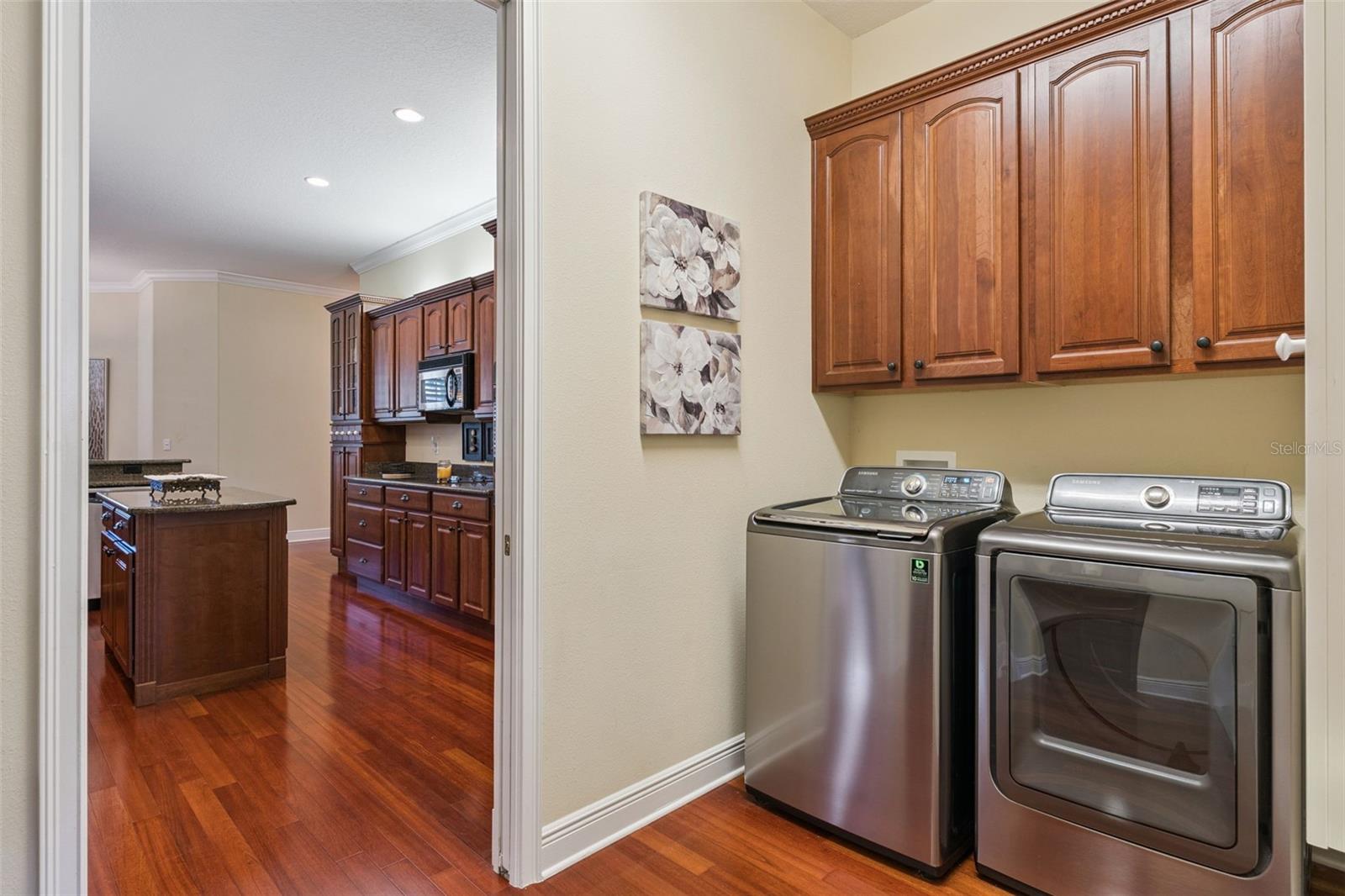 LAKE COVE POINTE 46/58 - Residential
