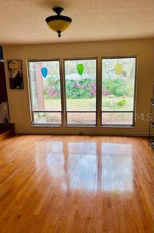 SUNNINGDALE - Residential