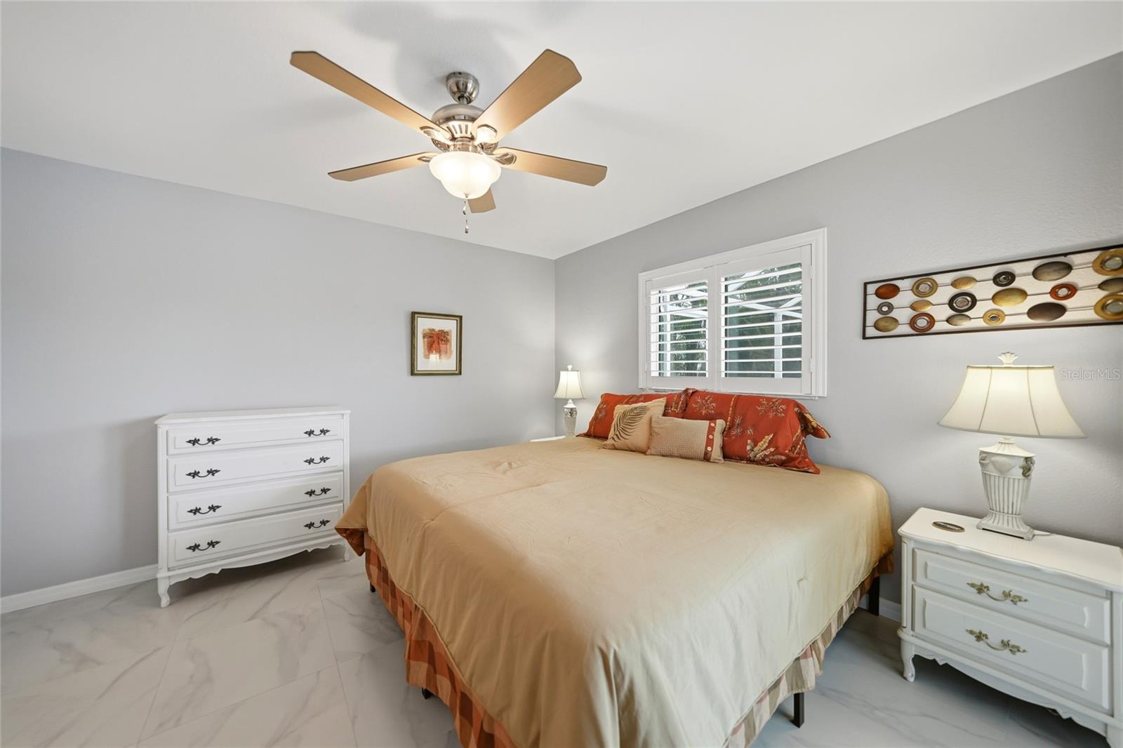 POINT PINES - Residential