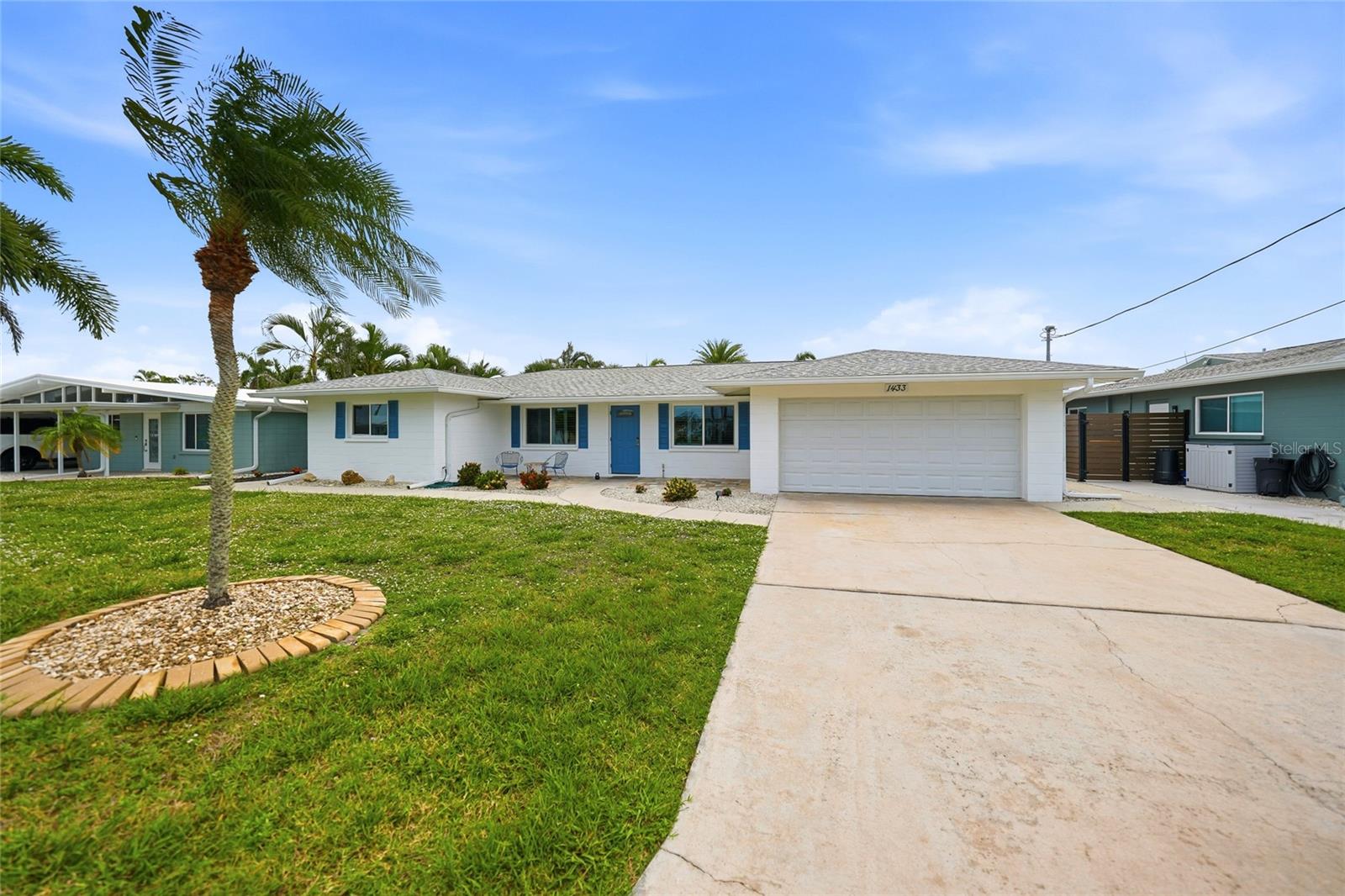 POINT PINES - Residential