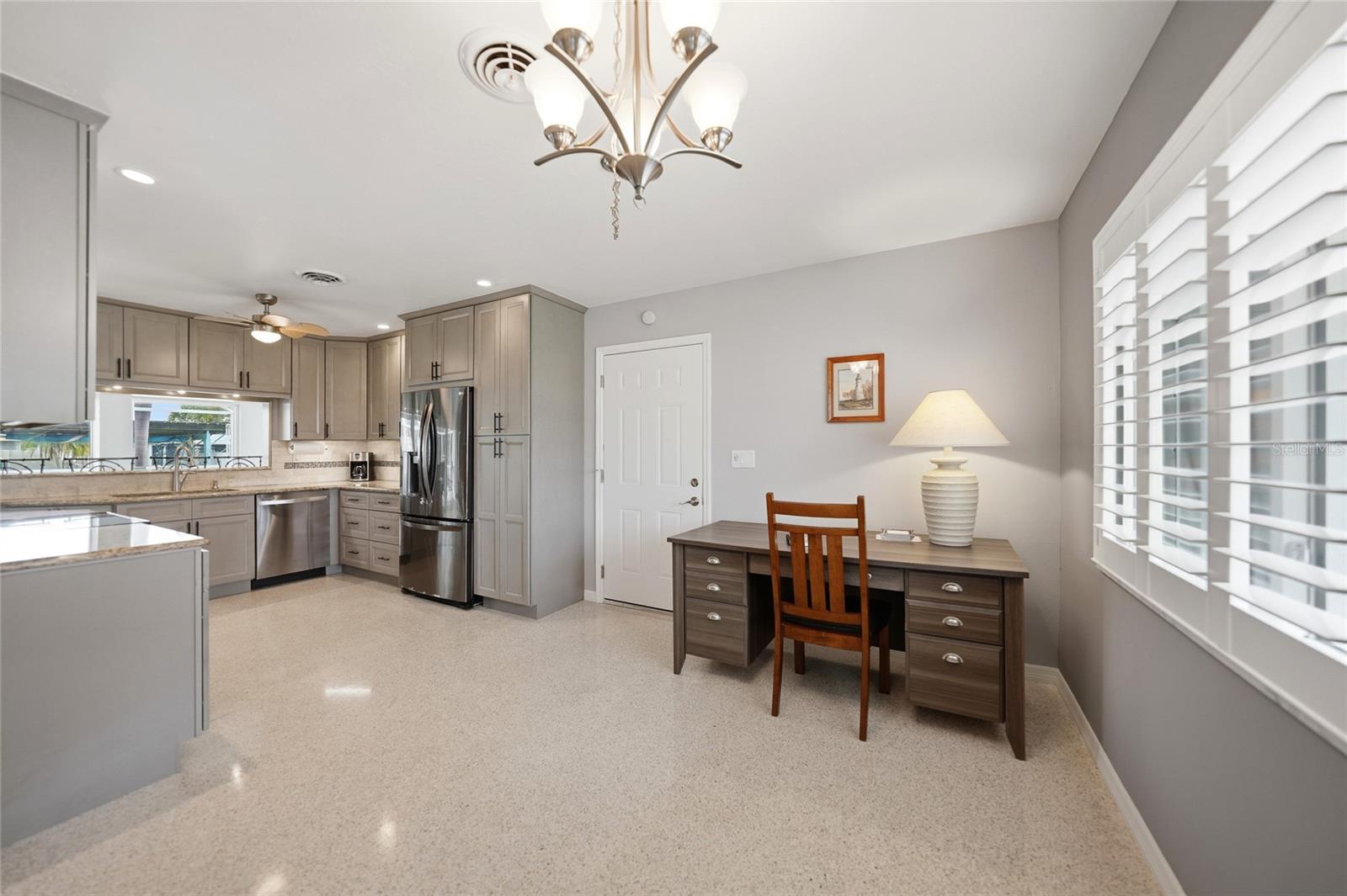POINT PINES - Residential