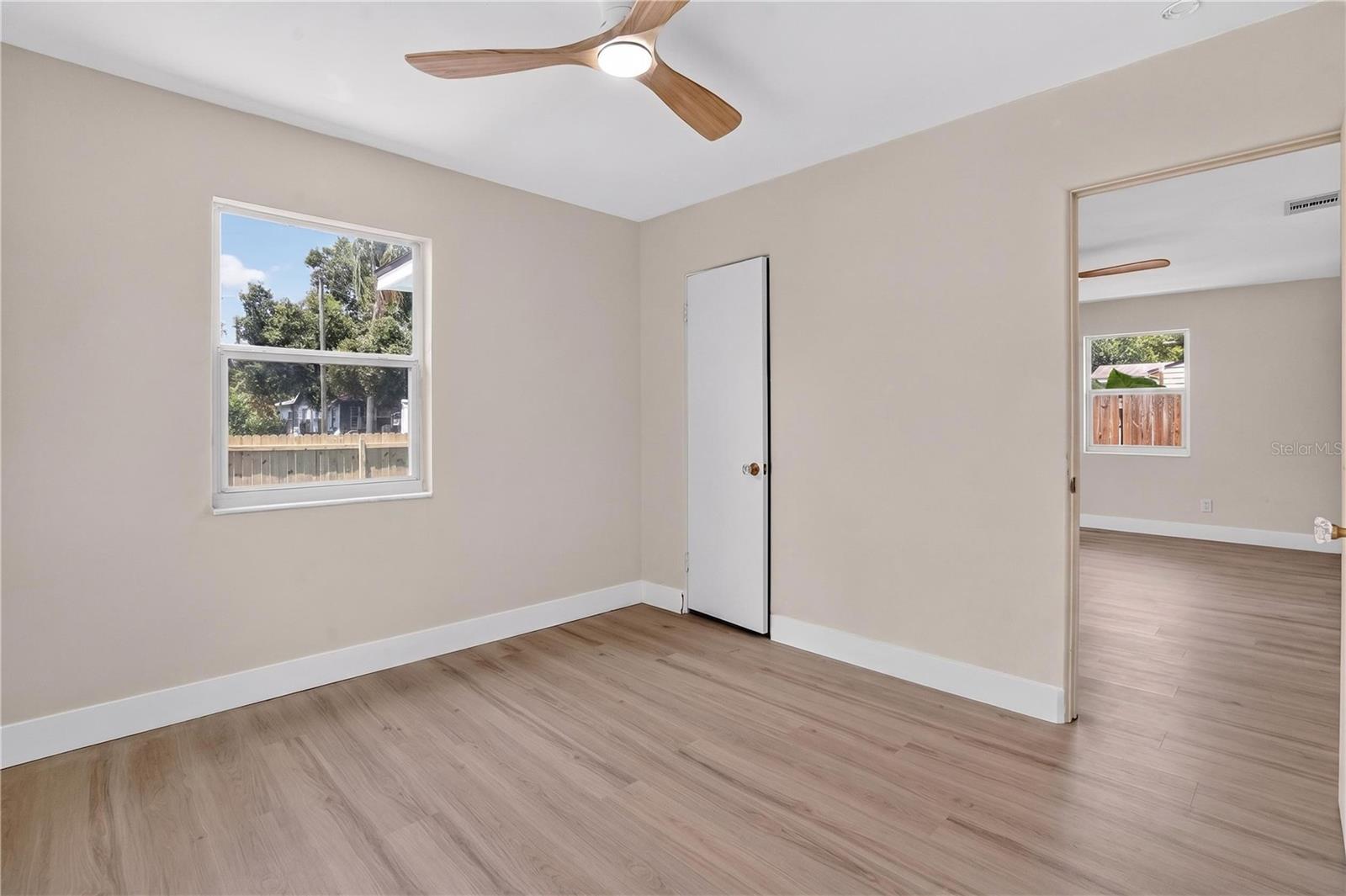 EAST ROSELAWN - Residential