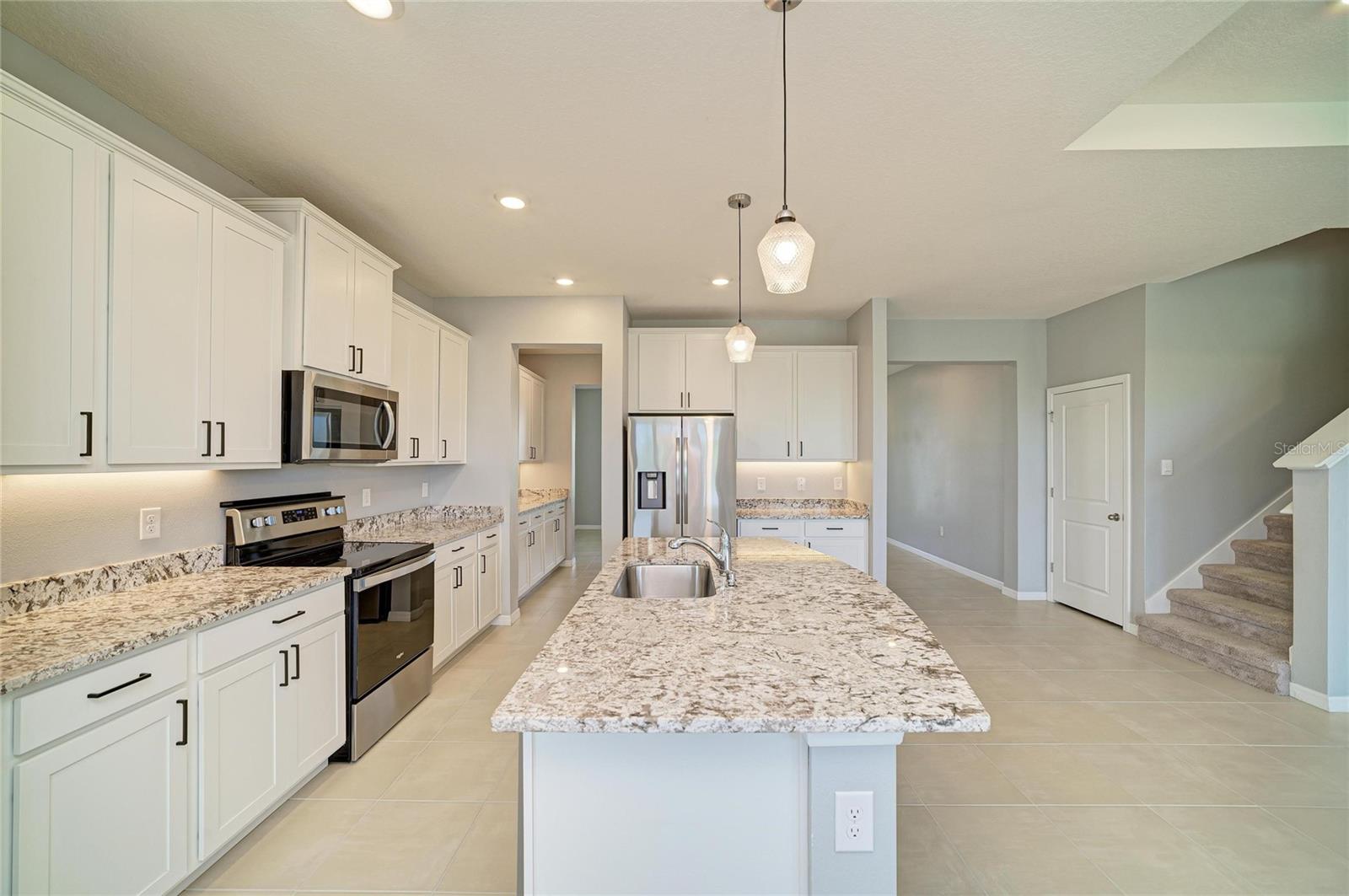 EVERGREEN ESTATES - Residential