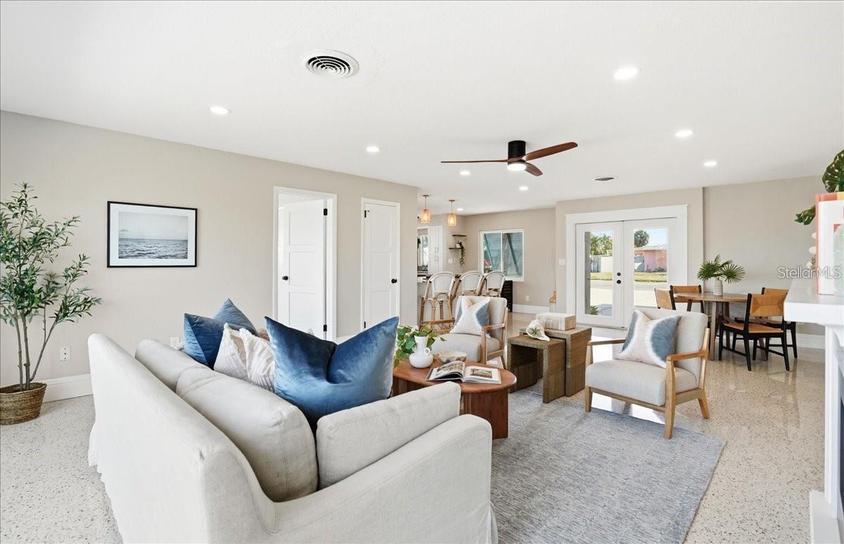ISLE OF PALMS 1ST ADD - Residential Lease